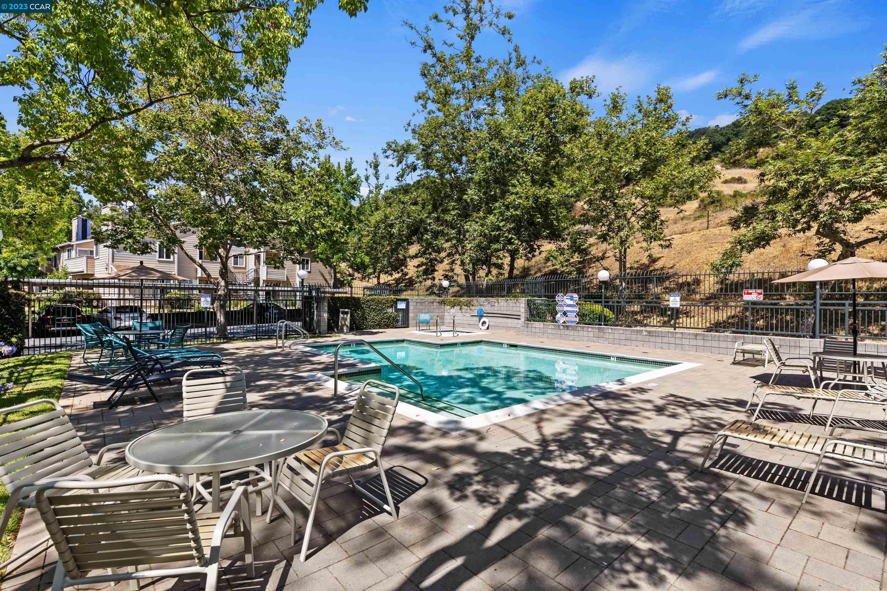 Photo #22: 41037371 Listing: Photo #22