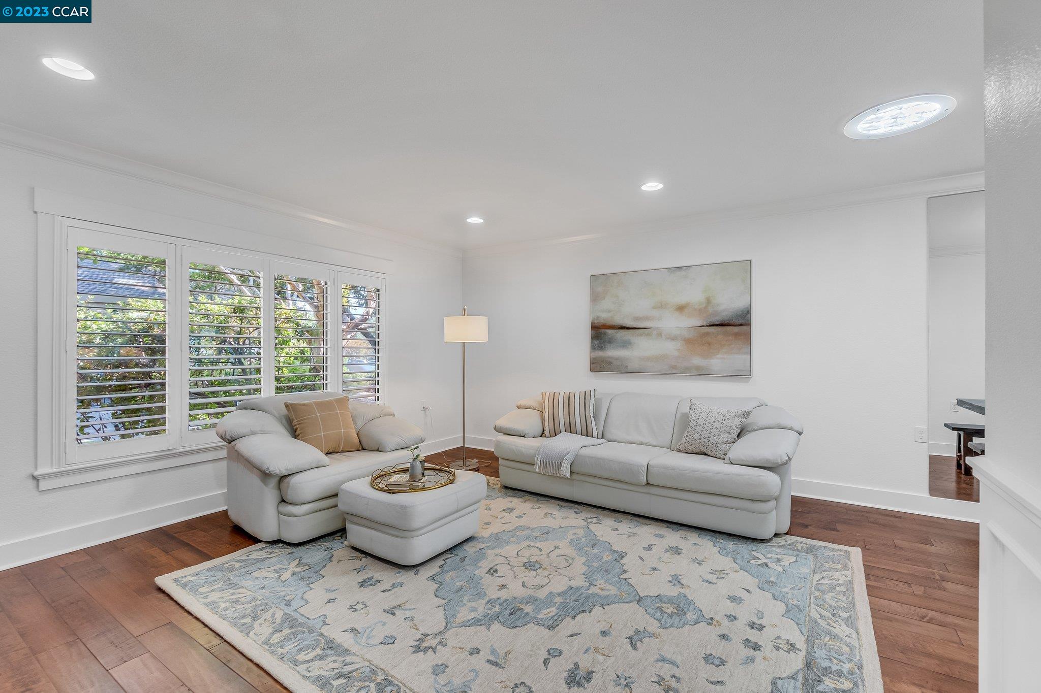 Photo #3: 41037404 Listing 
