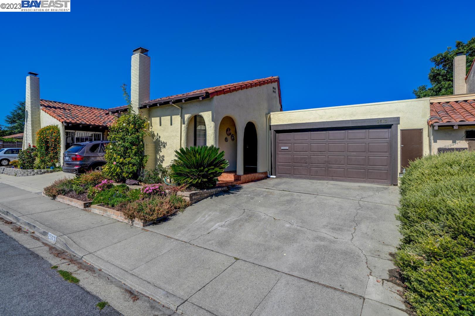 Detail Gallery Image 1 of 1 For 2563 Abaca Way, Fremont,  CA 94539 - 3 Beds | 2 Baths