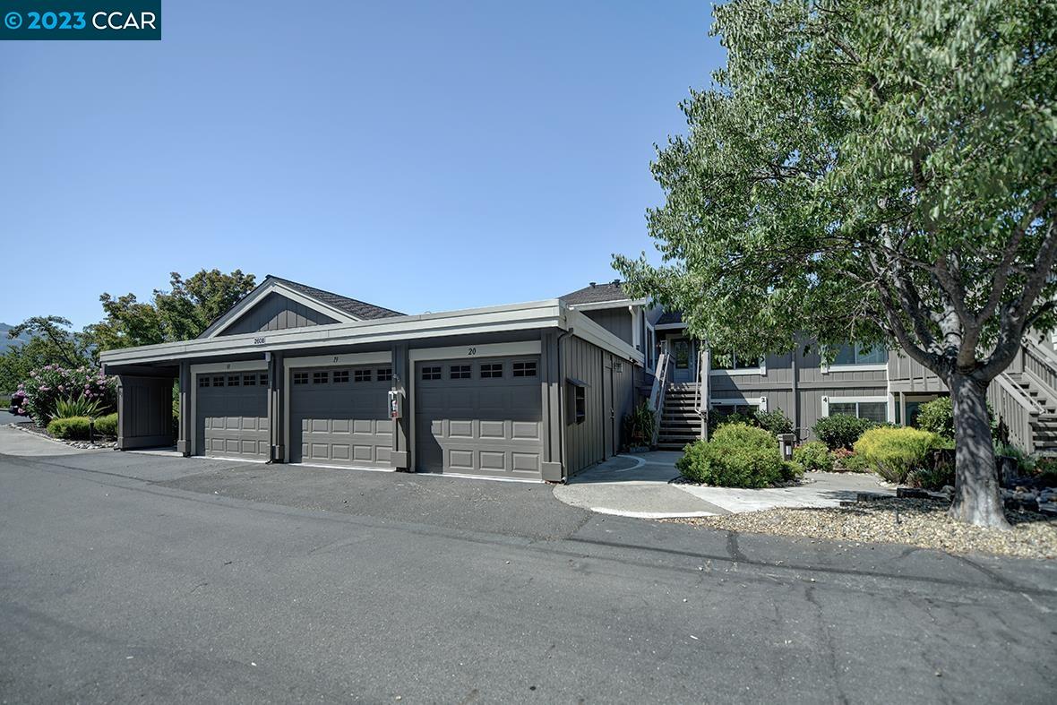 Photo #2: 41037424 Listing 