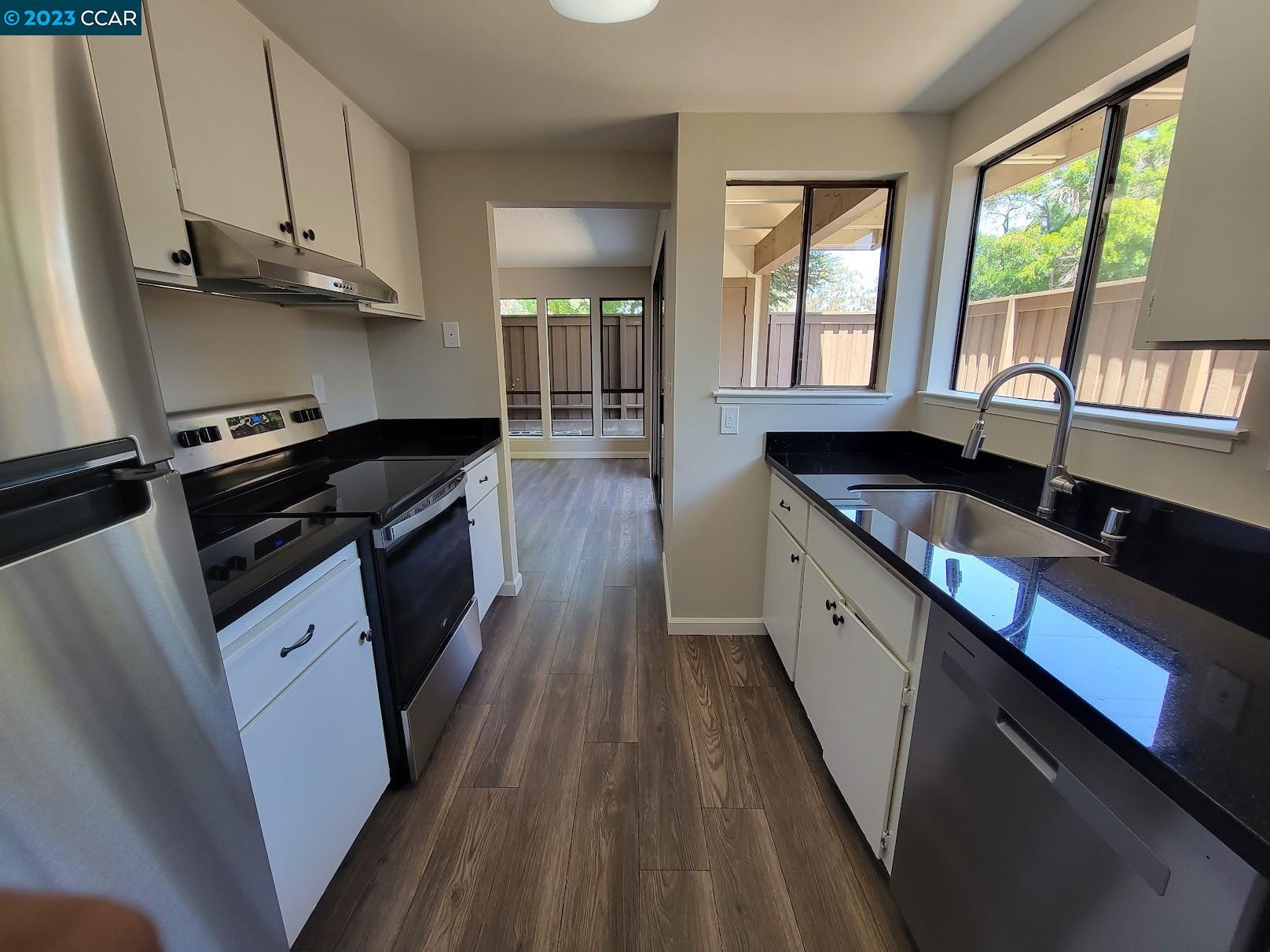 Photo #4: 41037435 Listing 