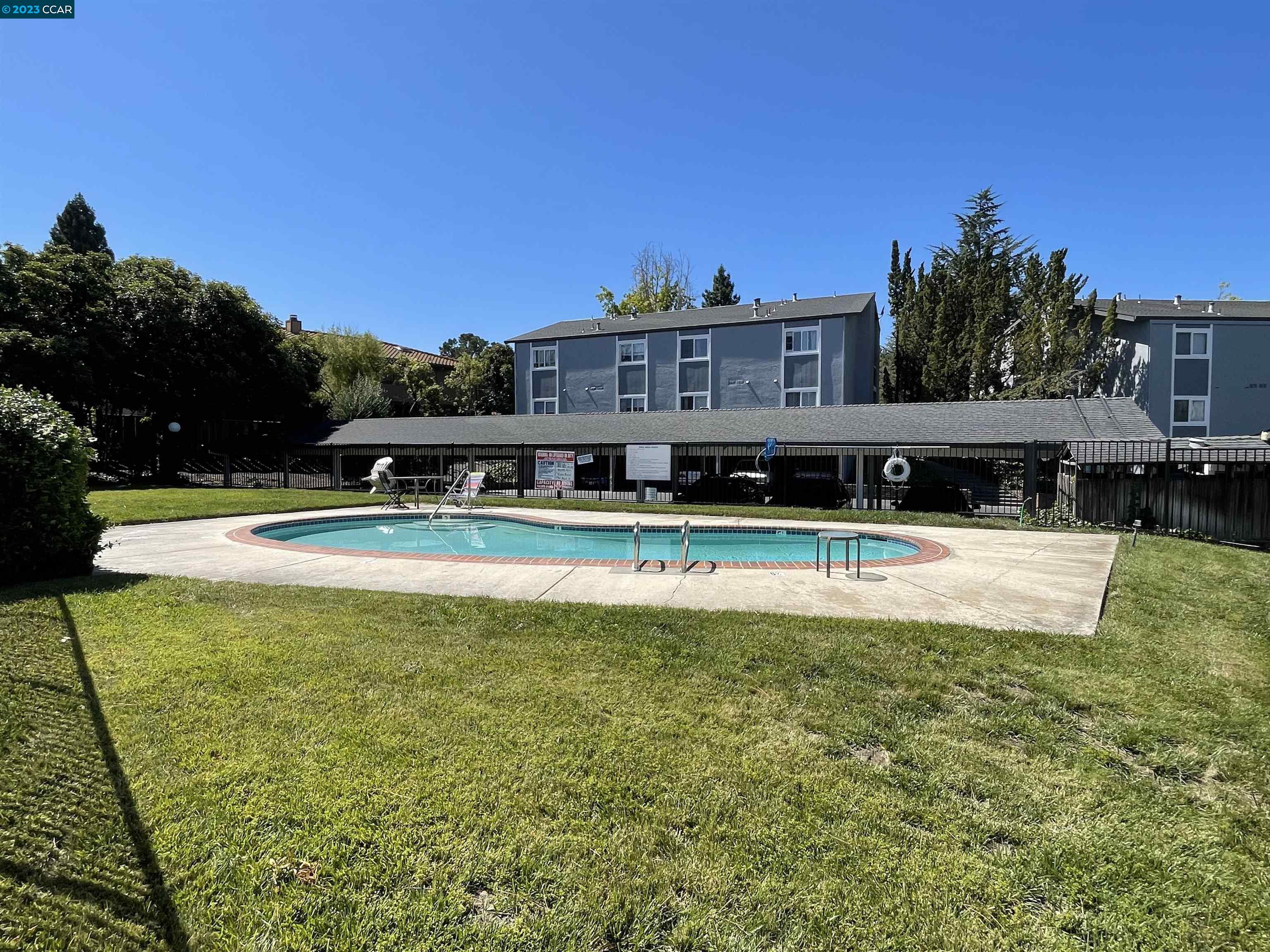 Photo #6: 41037478 Listing 