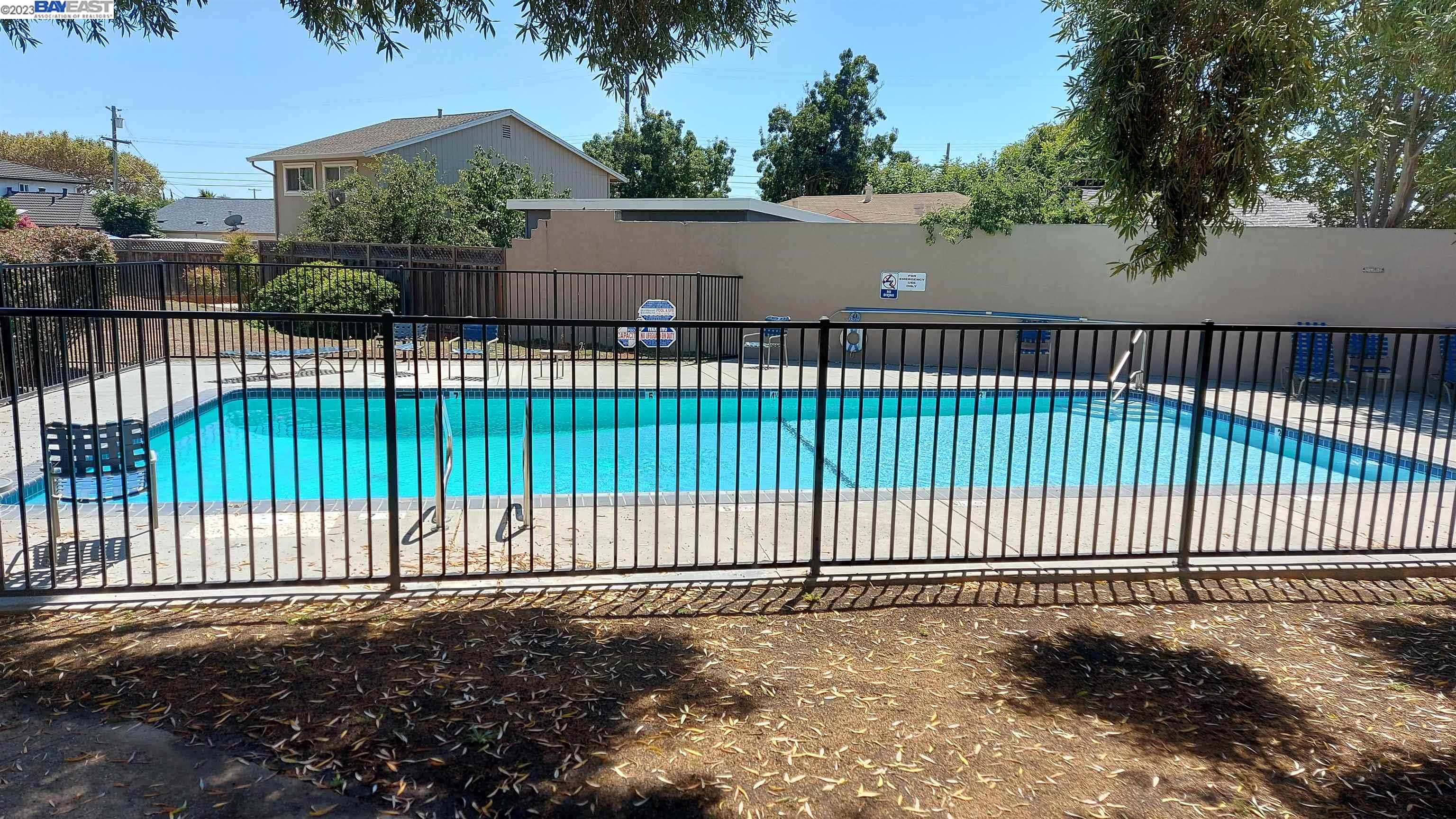 Photo #2: 41037496 Listing 