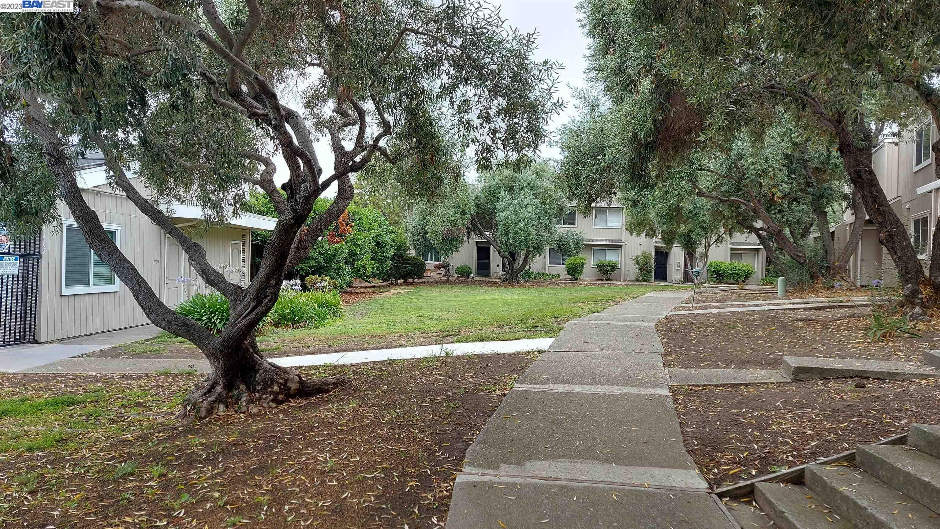 Photo #5: 41037496 Listing 