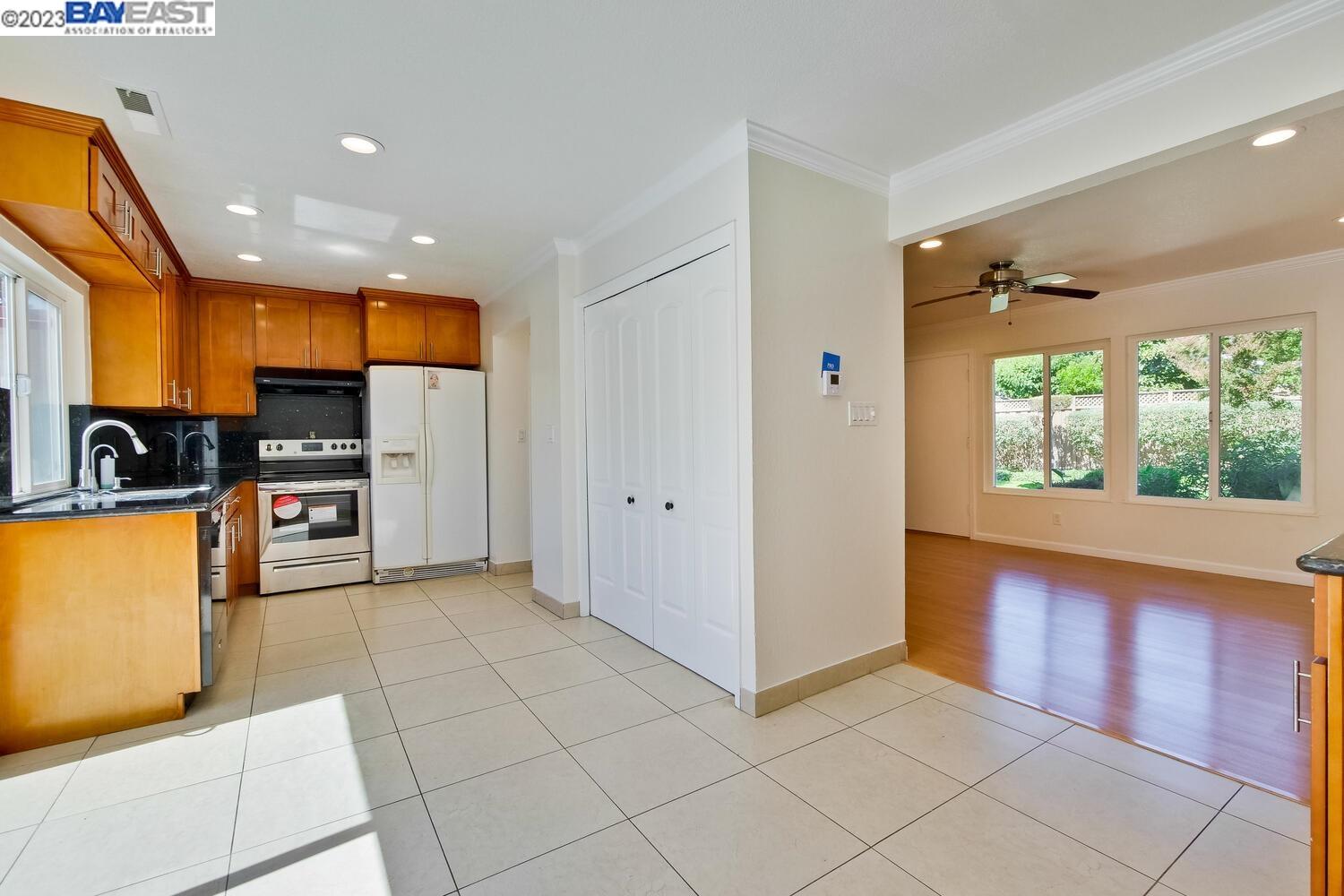 Photo #16: 41037647 Listing: Photo #16