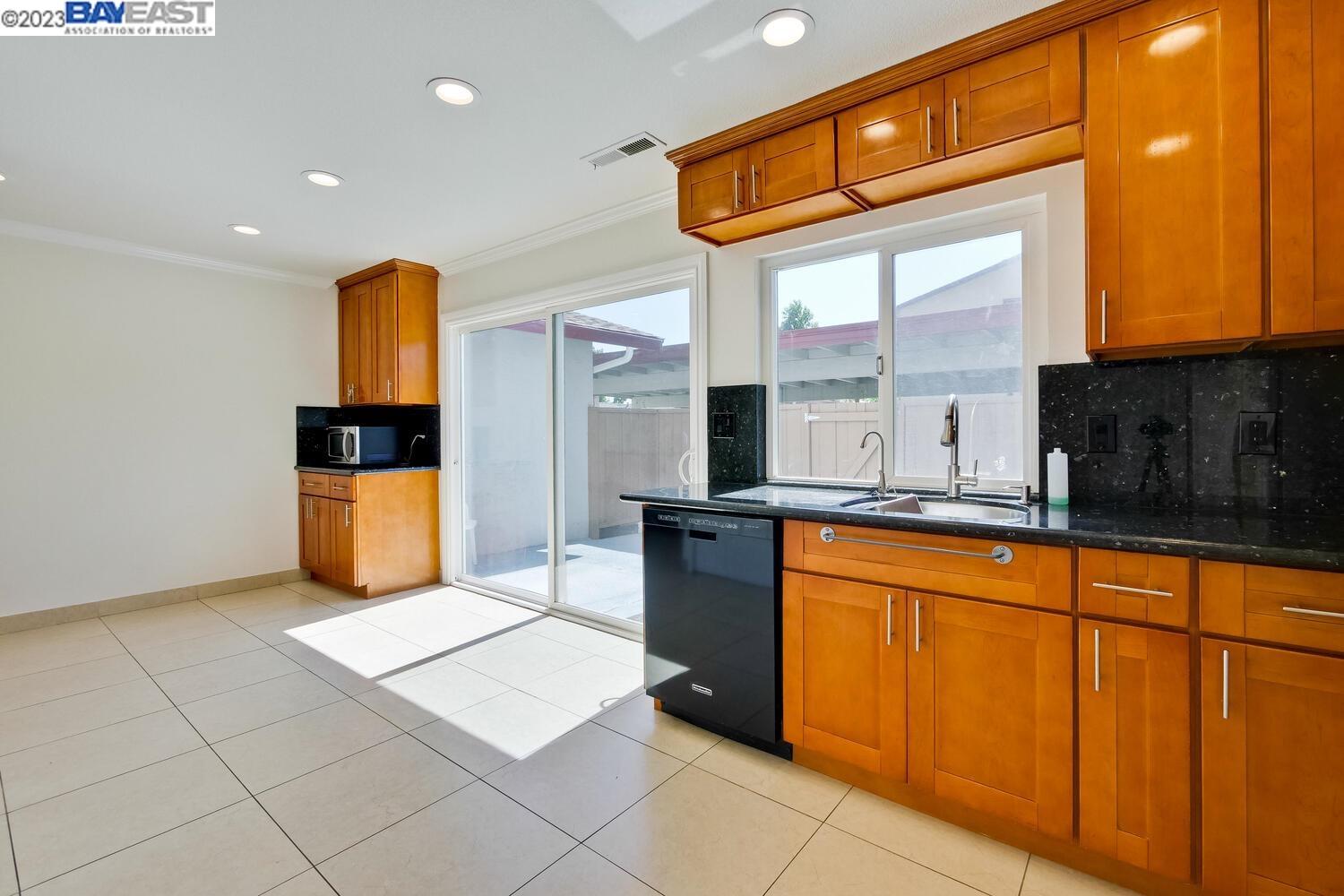 Photo #20: 41037647 Listing: Photo #20