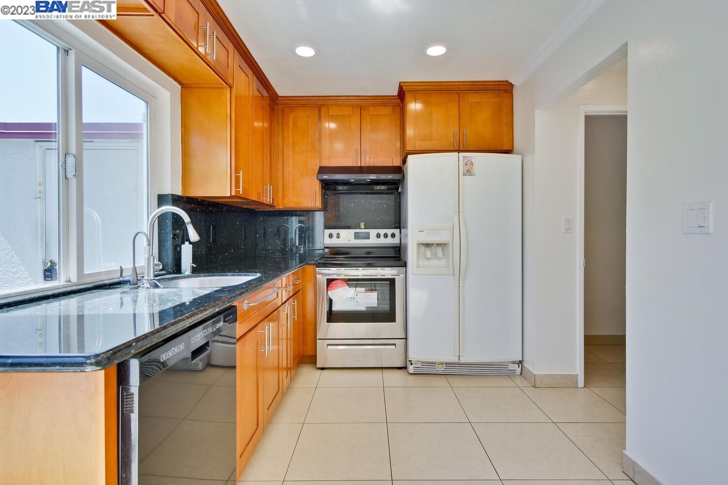 Photo #23: 41037647 Listing: Photo #23