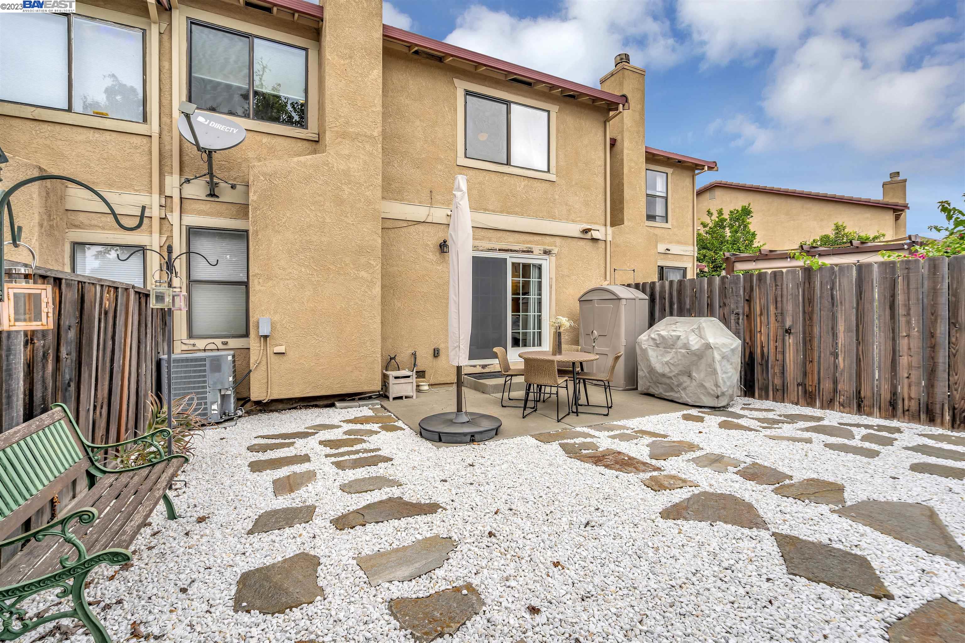 Photo #4: 41037659 Listing 