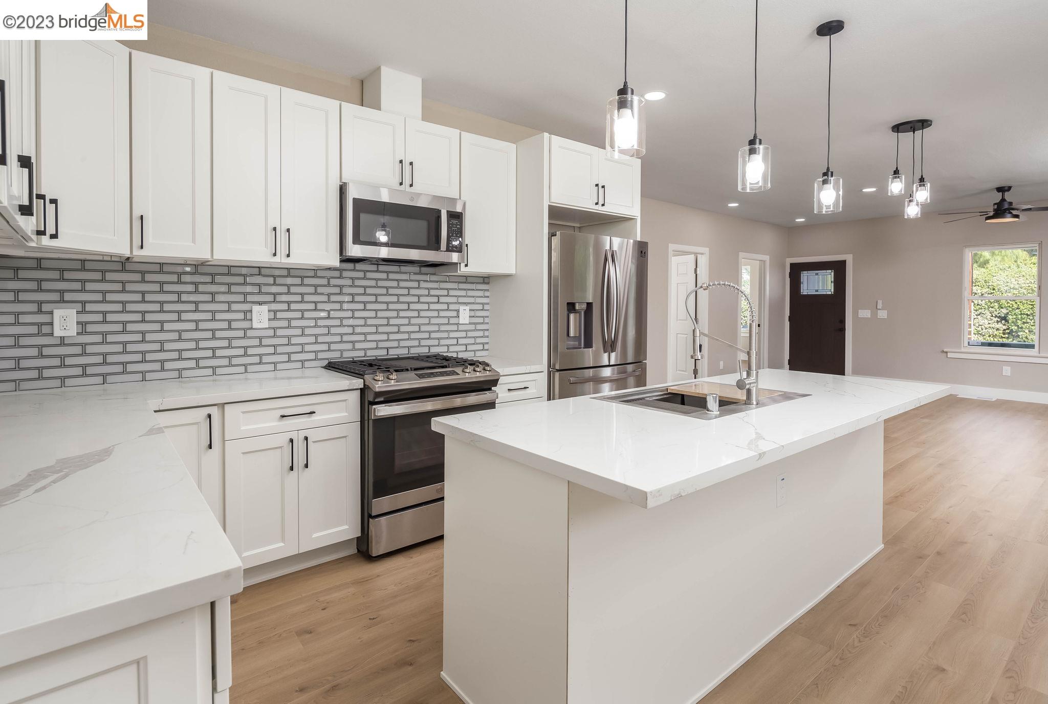 Detail Gallery Image 1 of 1 For 3 W 6th St, Antioch,  CA 94509 - 4 Beds | 1 Baths