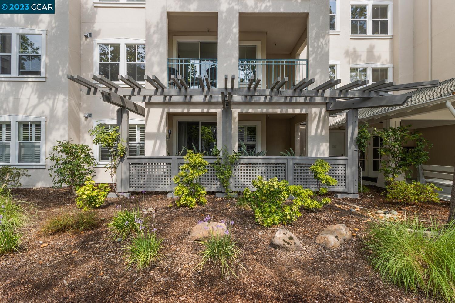 Photo #2: 41037791 Listing 