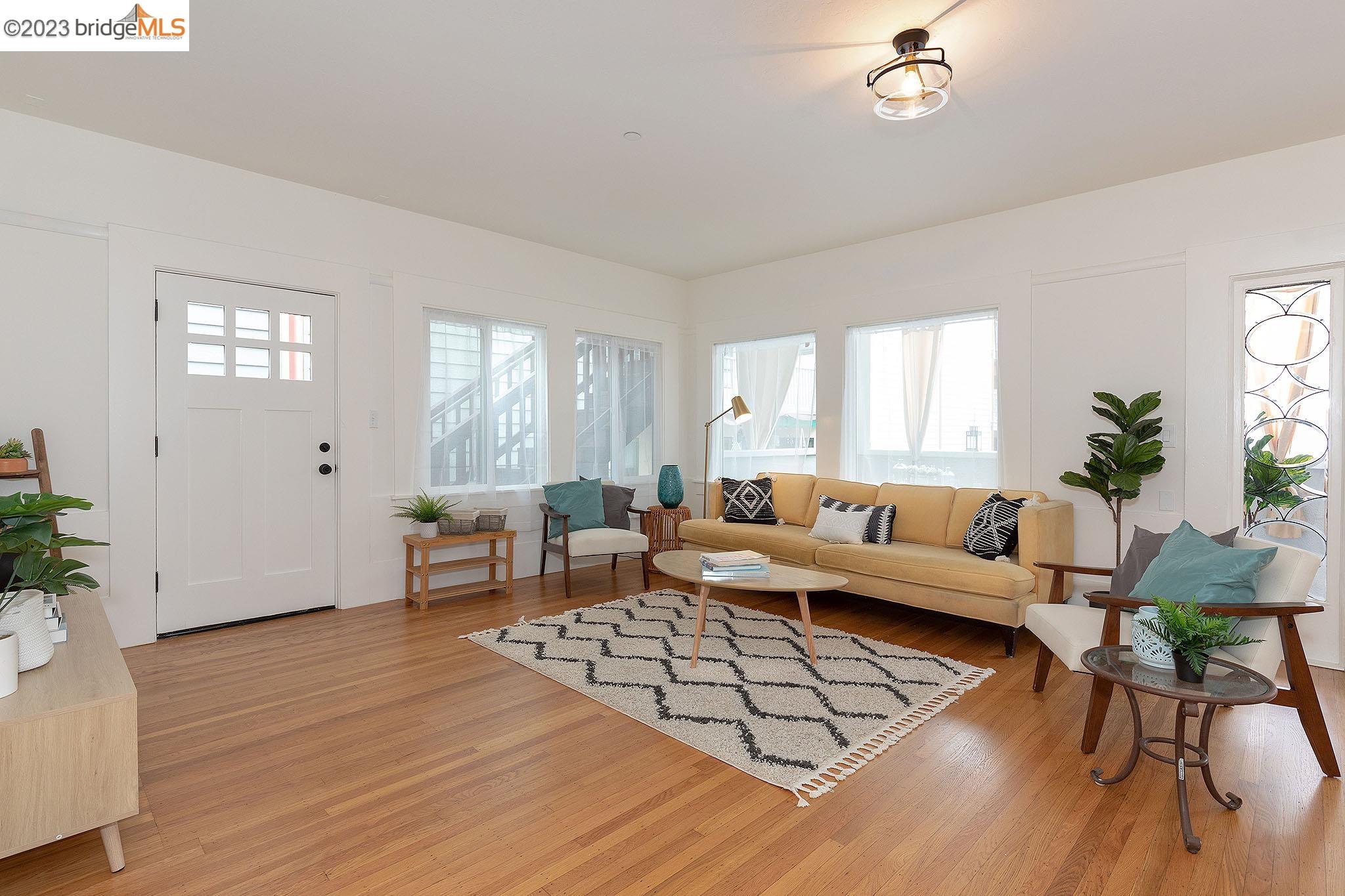 Photo #5: 41037848 Listing 