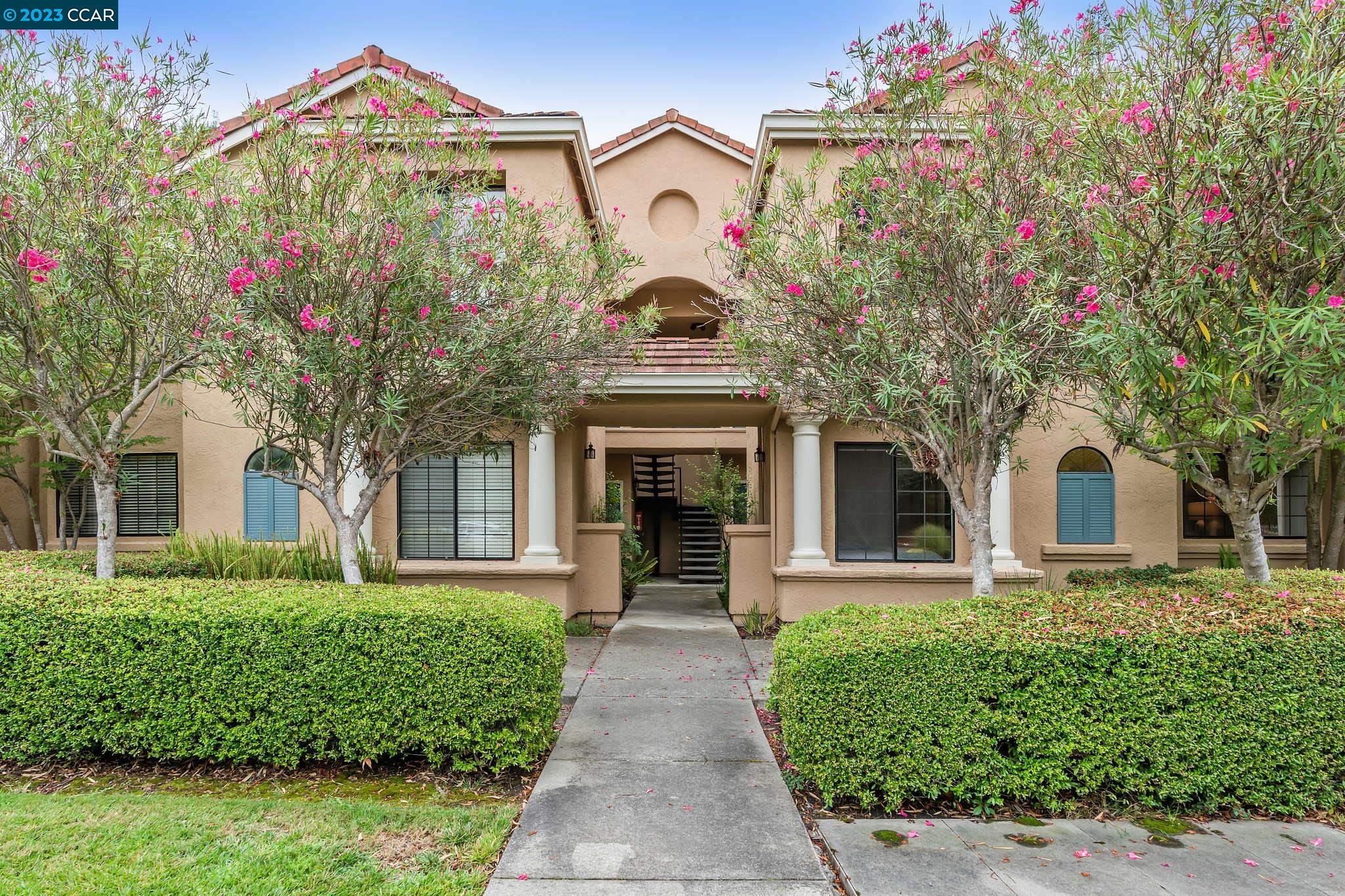 Photo #2: 41037861 Listing 