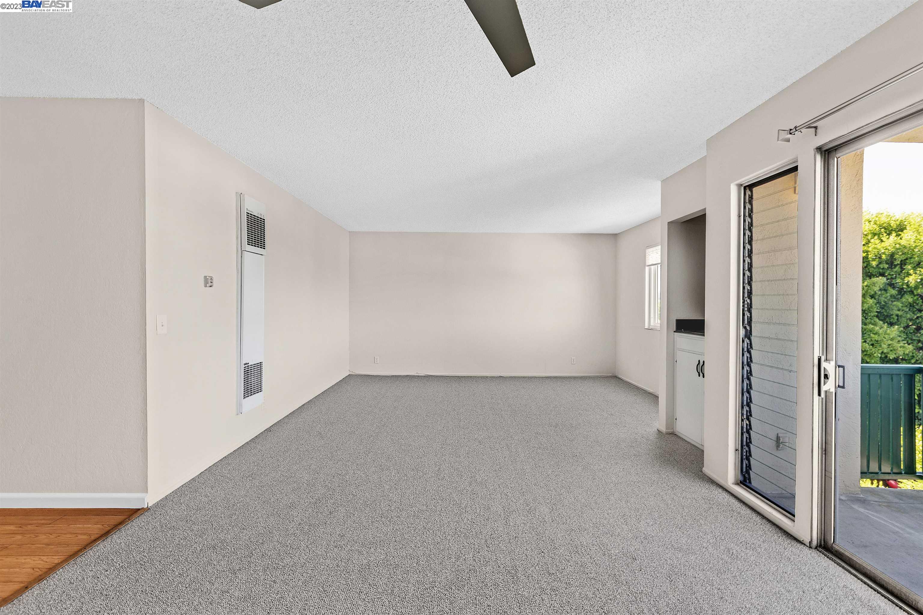 Photo #4: 41037900 Listing 