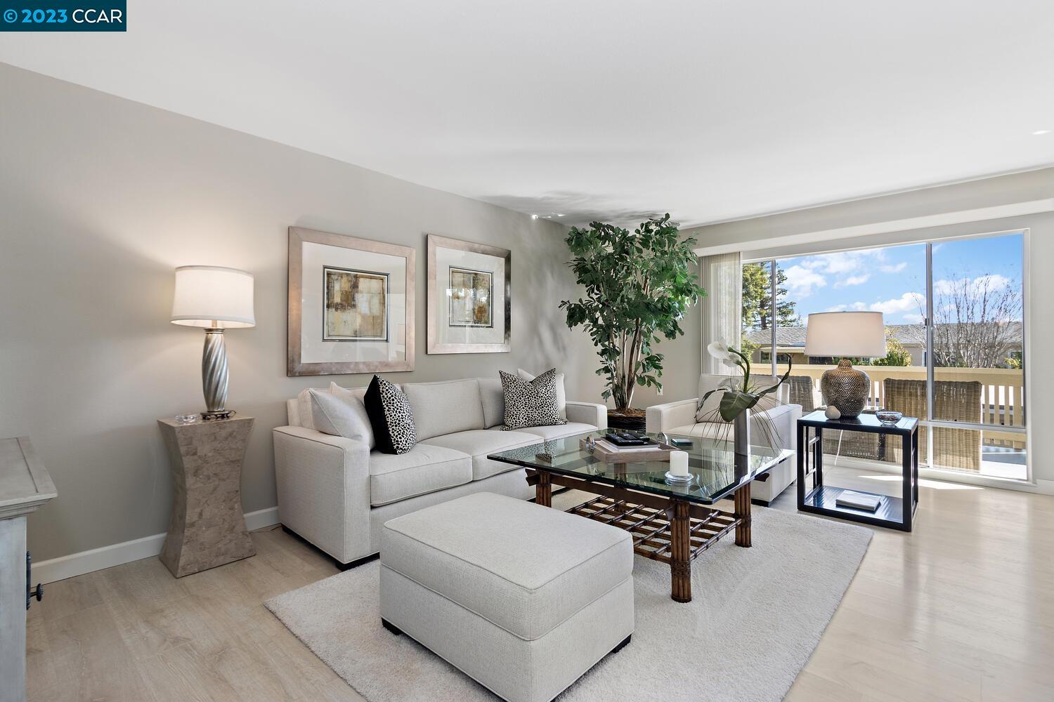 Photo #2: 41038009 Listing 