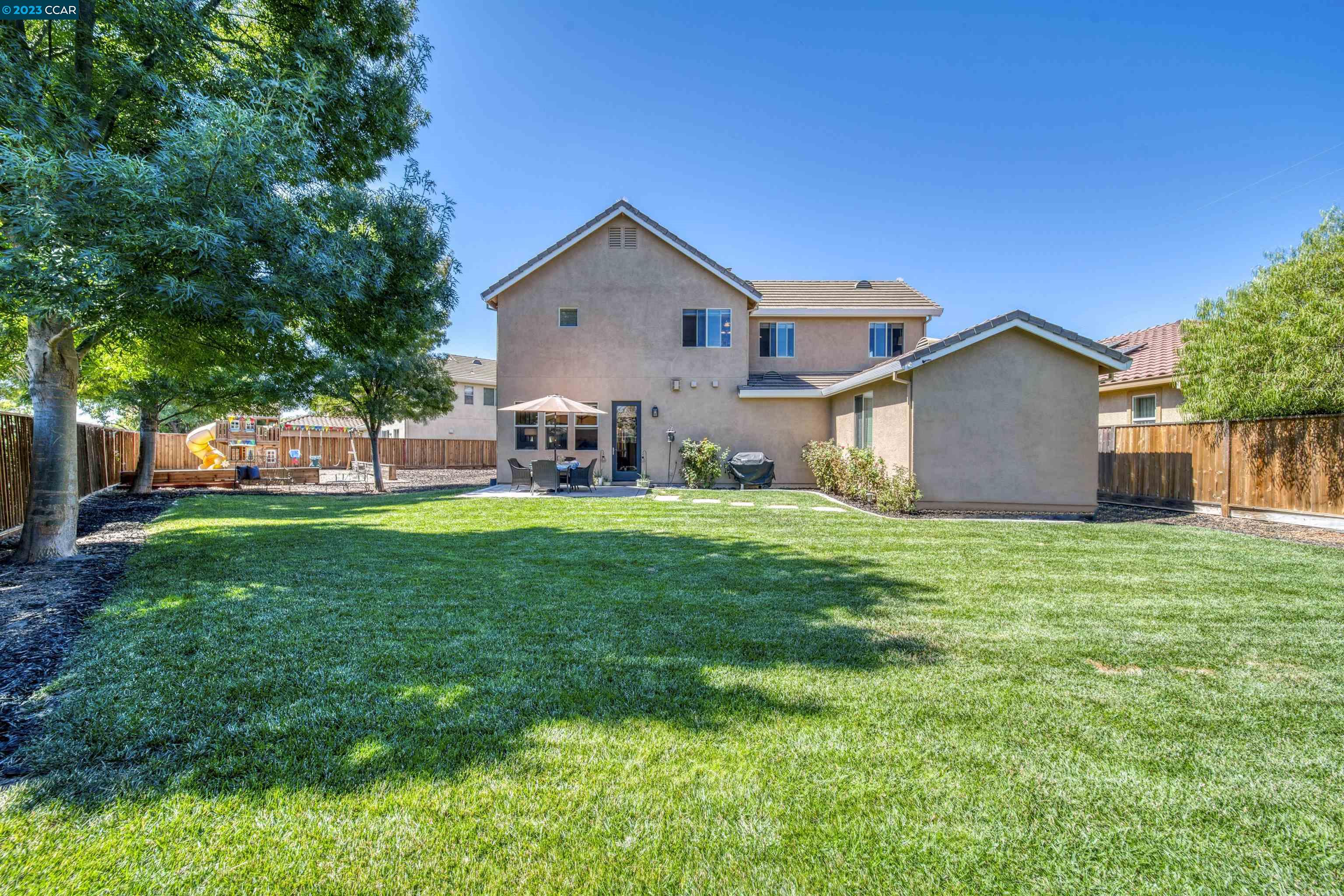 Detail Gallery Image 1 of 1 For 648 Mystic Ct, Discovery Bay,  CA 94505 - 4 Beds | 3 Baths