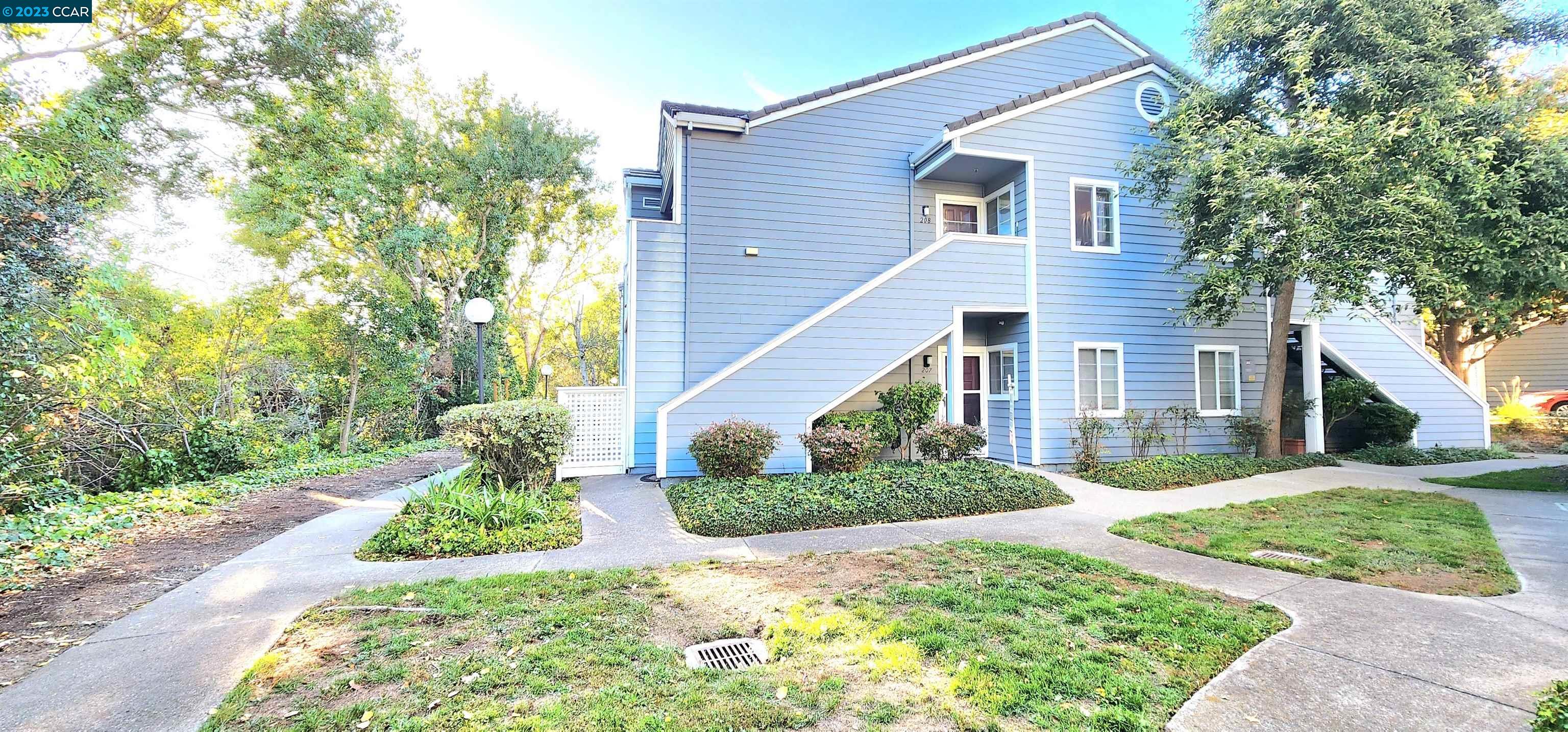 Detail Gallery Image 1 of 1 For 207 Dursey Dr, Pinole,  CA 94564 - 2 Beds | 1 Baths