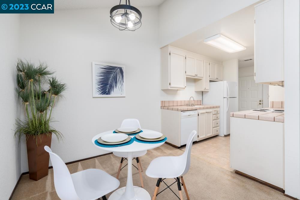 Photo #6: 41038364 Listing 