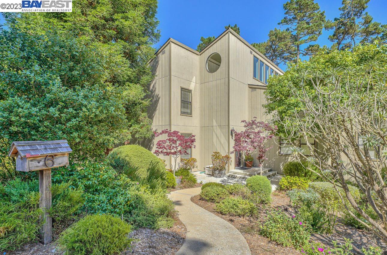 Detail Gallery Image 1 of 1 For 6 Wyndemere Vale, Monterey,  CA 93940 - 4 Beds | 3/1 Baths