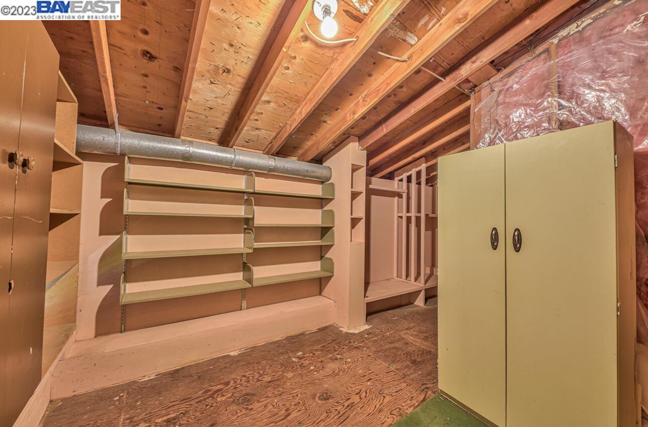 Detail Gallery Image 51 of 60 For 6 Wyndemere Vale, Monterey,  CA 93940 - 4 Beds | 3/1 Baths