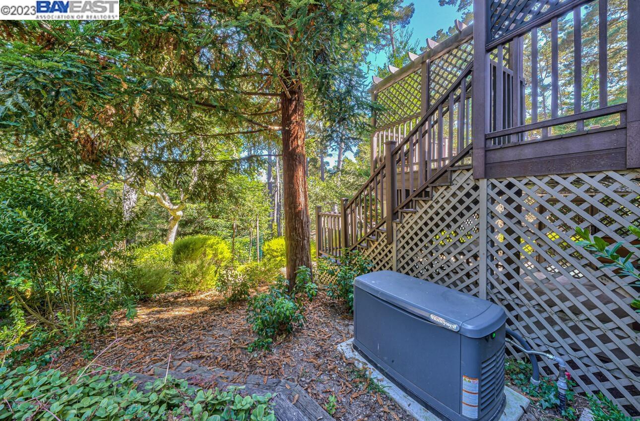 Detail Gallery Image 60 of 60 For 6 Wyndemere Vale, Monterey,  CA 93940 - 4 Beds | 3/1 Baths