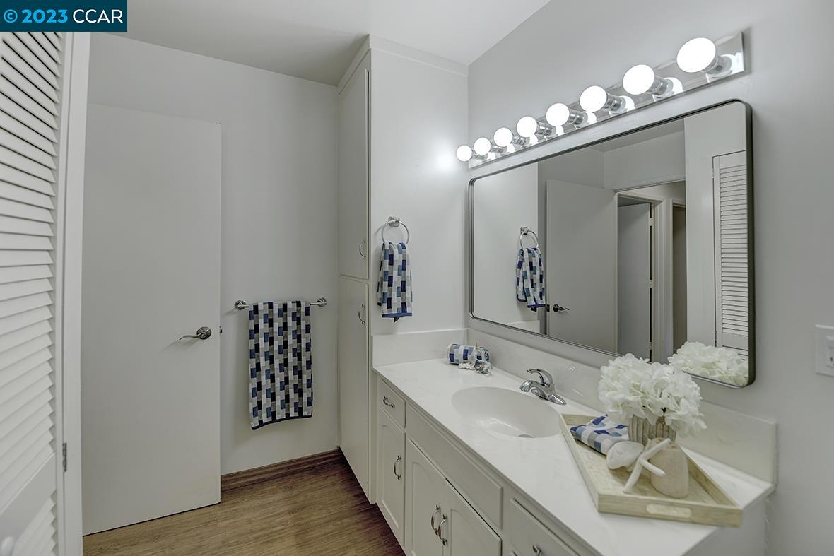 Photo #25: 41038587 Listing: Photo #25