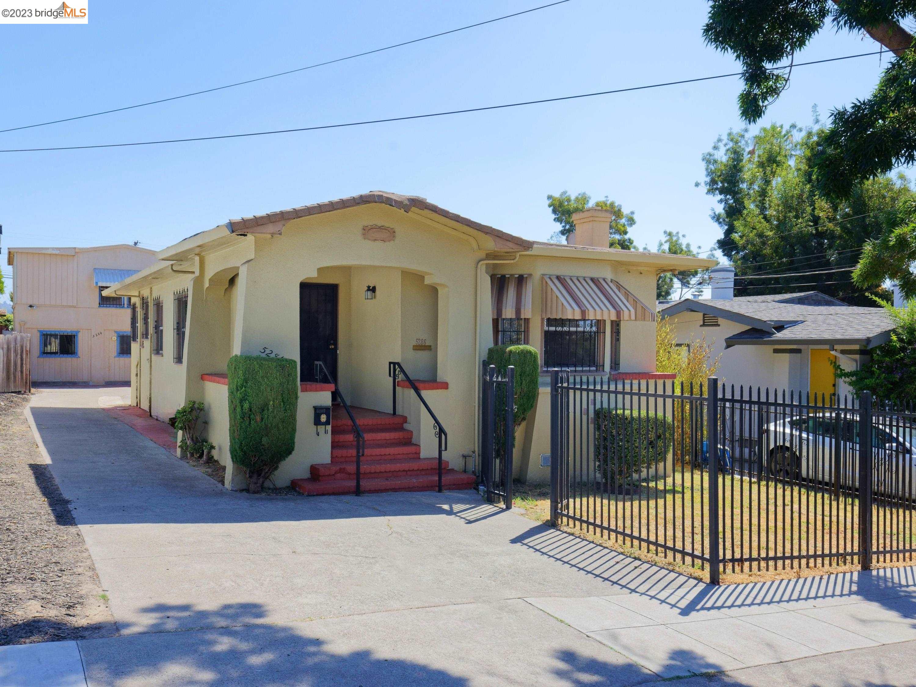 Detail Gallery Image 1 of 1 For 5286 Belvedere St, Oakland,  CA 94601 - – Beds | – Baths