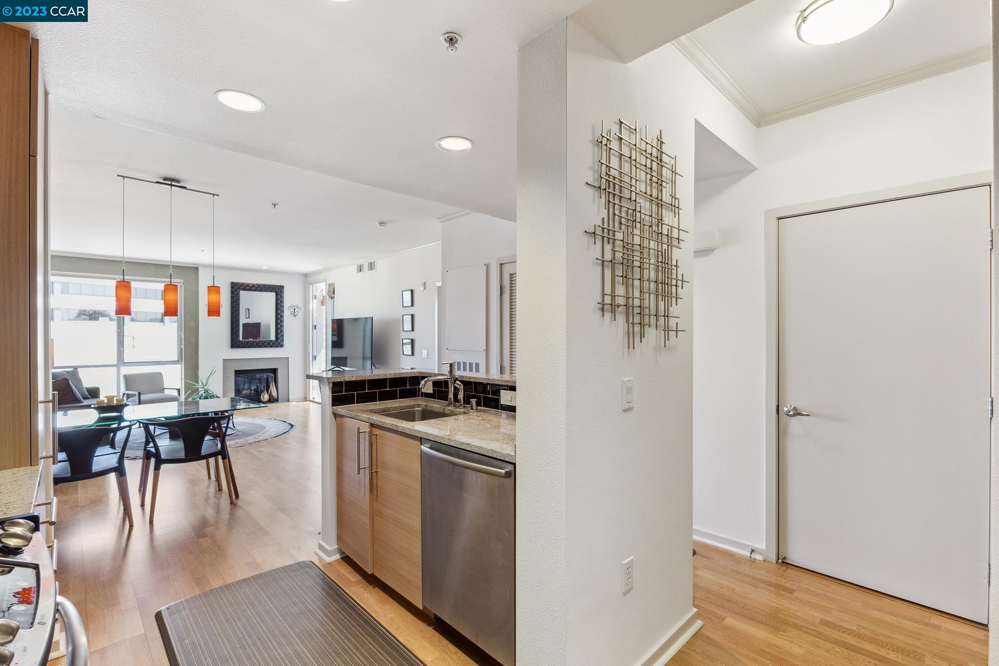 Photo #5: 41039143 Listing 
