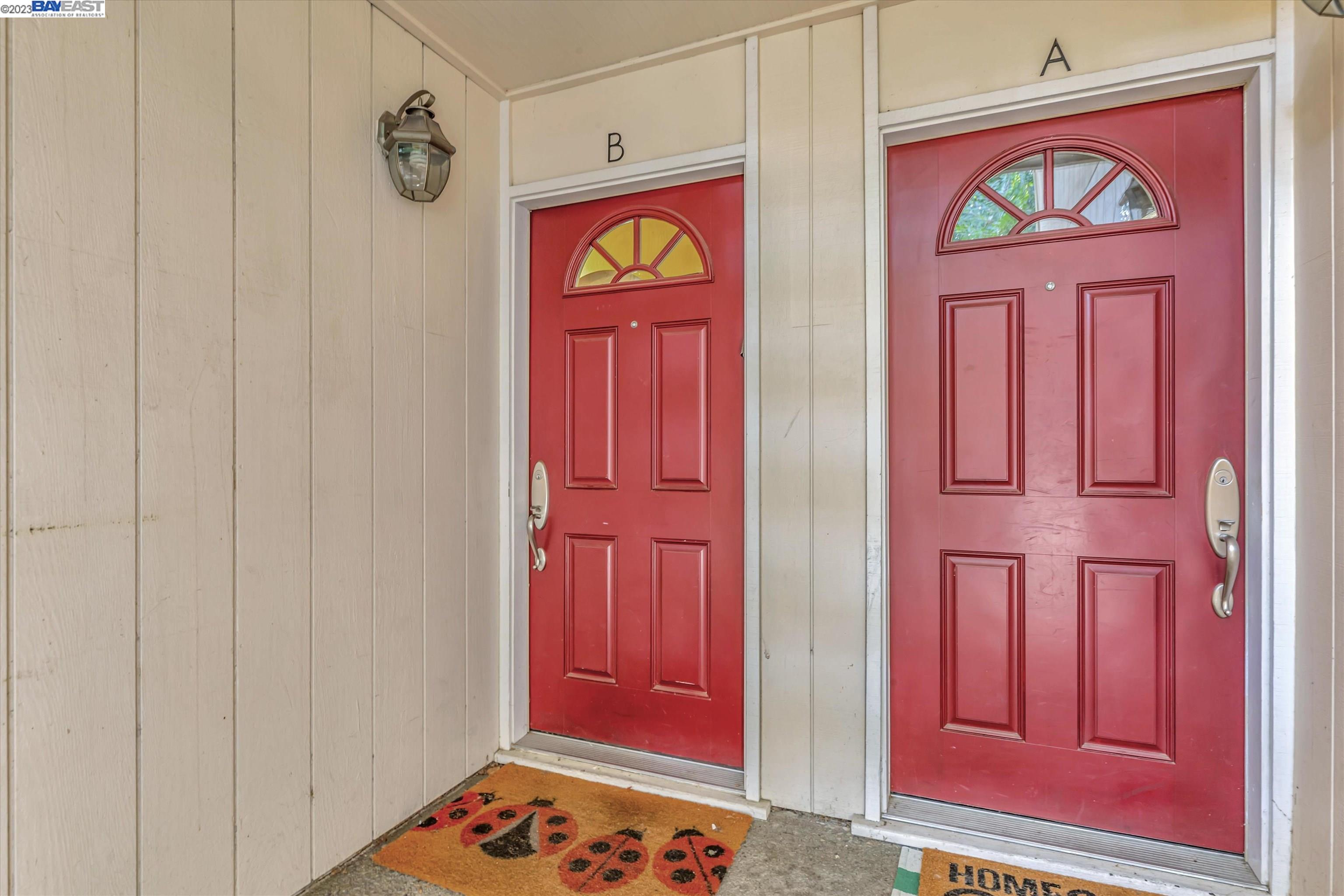 MLS: 41039311 Condo For Sale