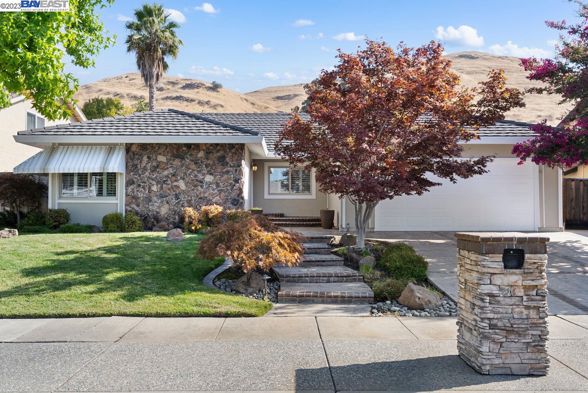 Detail Gallery Image 1 of 1 For 40658 Slayton St, Fremont,  CA 94539 - 4 Beds | 2 Baths