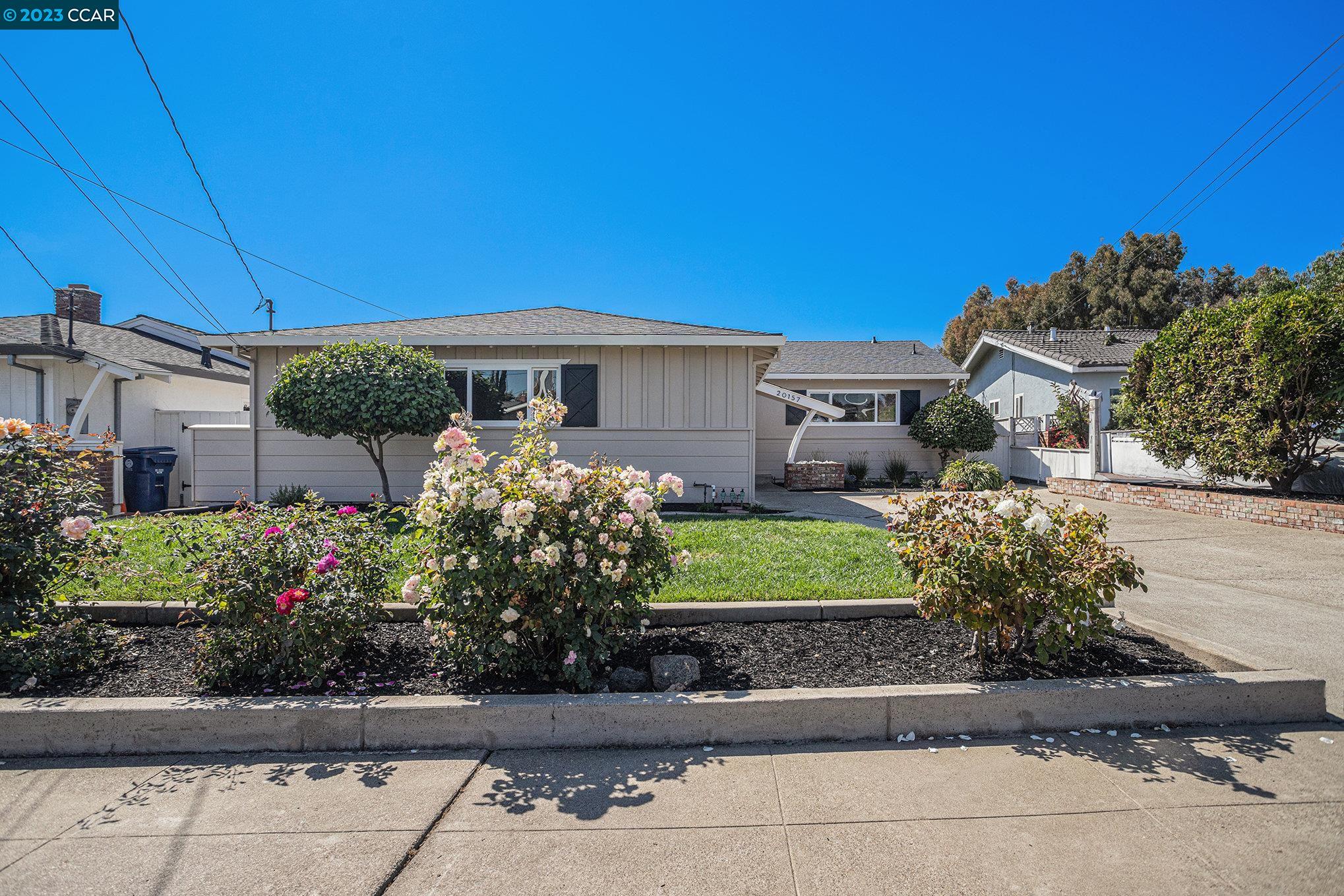 Detail Gallery Image 1 of 1 For 20157 Butterfield Dr, Castro Valley,  CA 94546 - 3 Beds | 2 Baths
