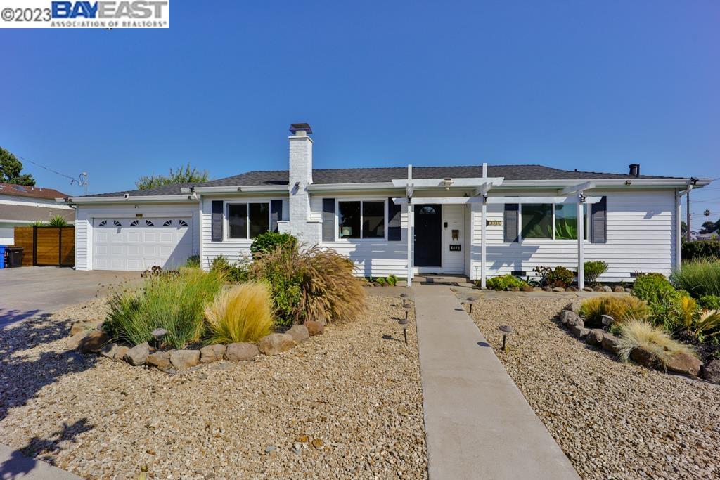 Detail Gallery Image 1 of 1 For 6994 Cedar Blvd, Newark,  CA 94560 - 3 Beds | 2 Baths
