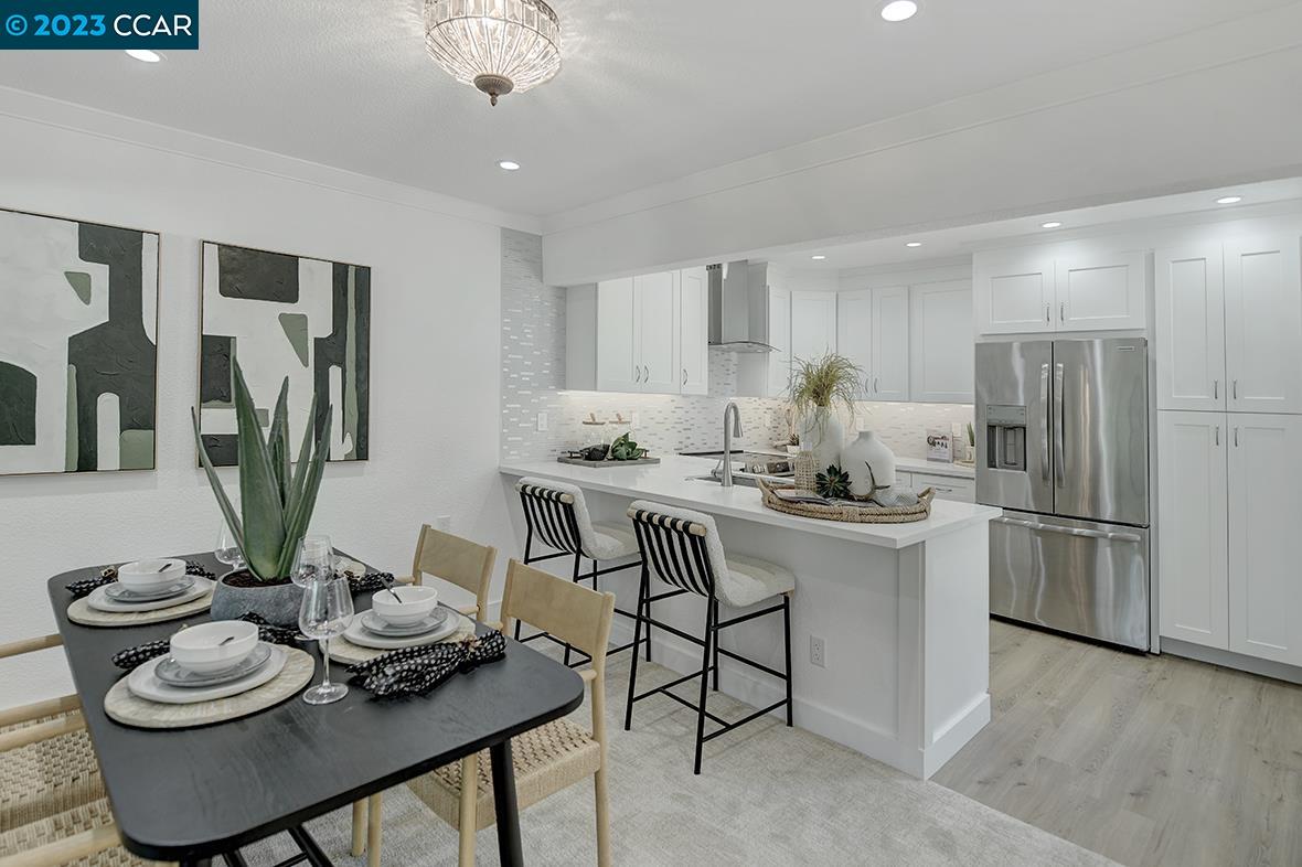 MLS: 41039366 Condo For Sale