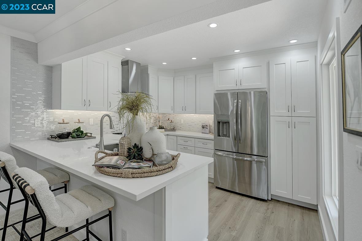 Photo #2: 41039366 Listing 