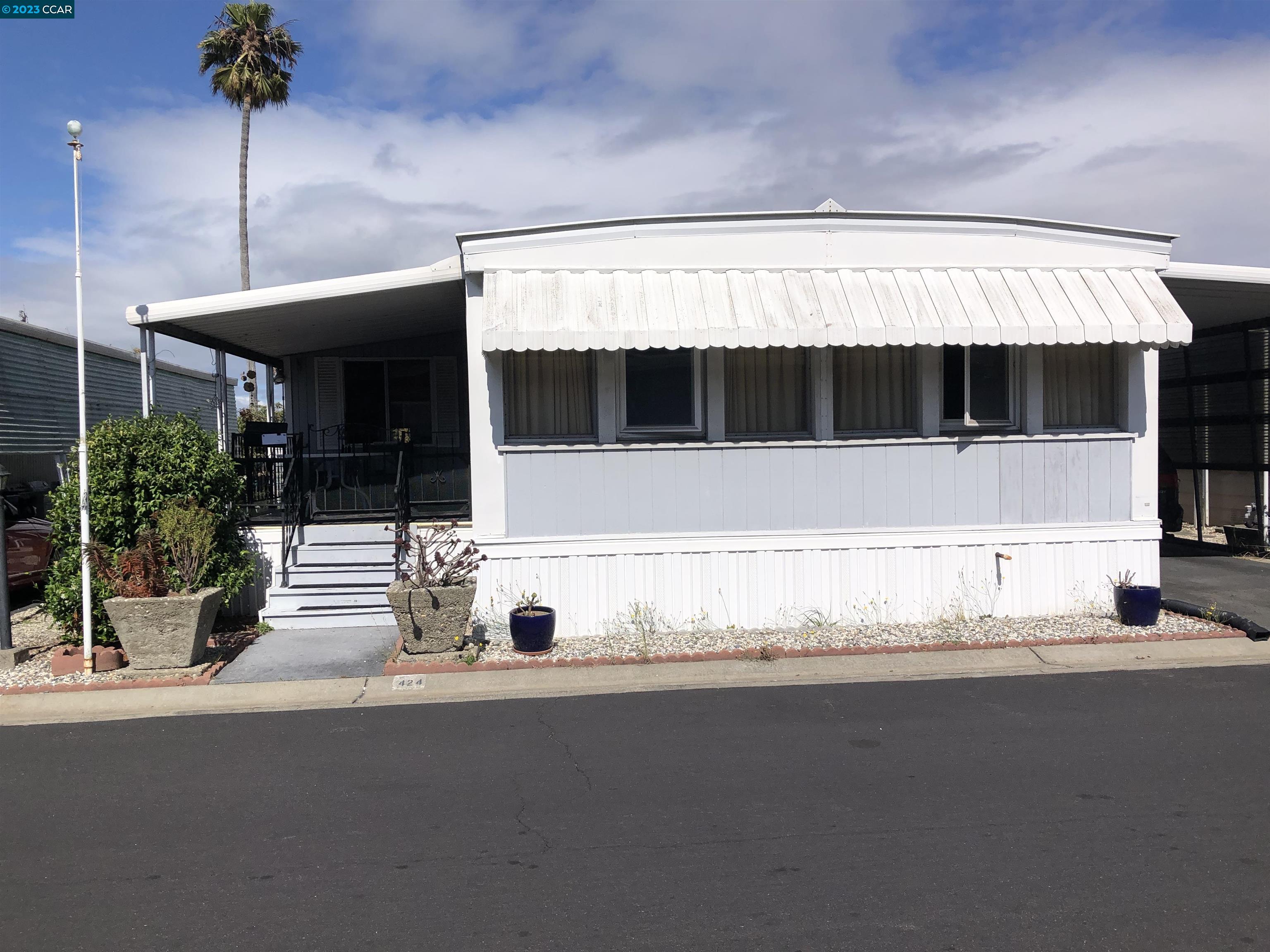 Detail Gallery Image 1 of 1 For 16401 San Pablo Ave #424,  San Pablo,  CA 94806 - 2 Beds | 2 Baths