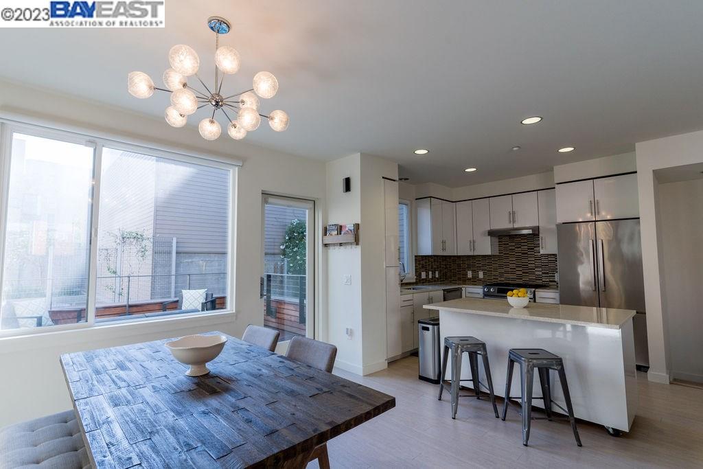 Detail Gallery Image 16 of 39 For 151 Avocet Way, San Francisco,  CA 94124 - 3 Beds | 2/1 Baths