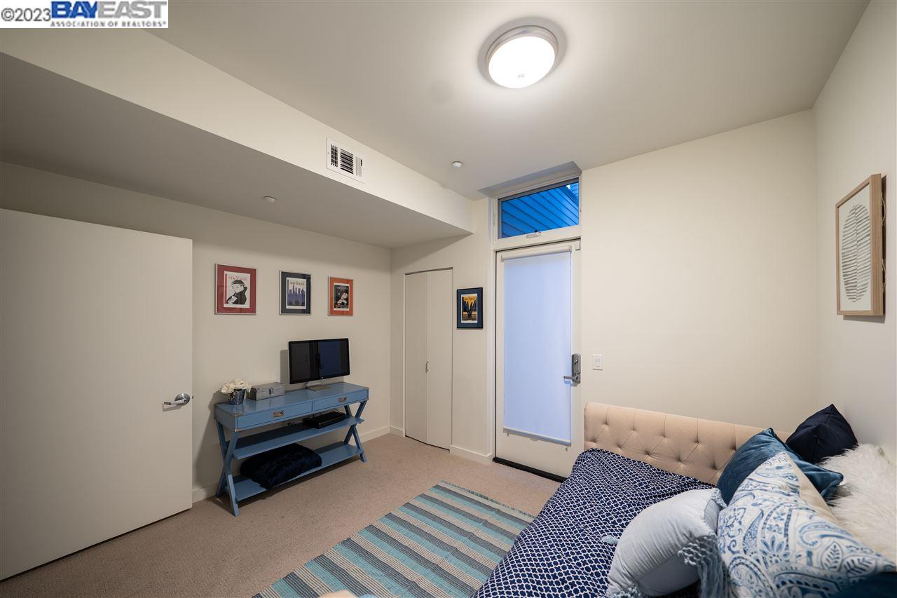 Detail Gallery Image 27 of 39 For 151 Avocet Way, San Francisco,  CA 94124 - 3 Beds | 2/1 Baths
