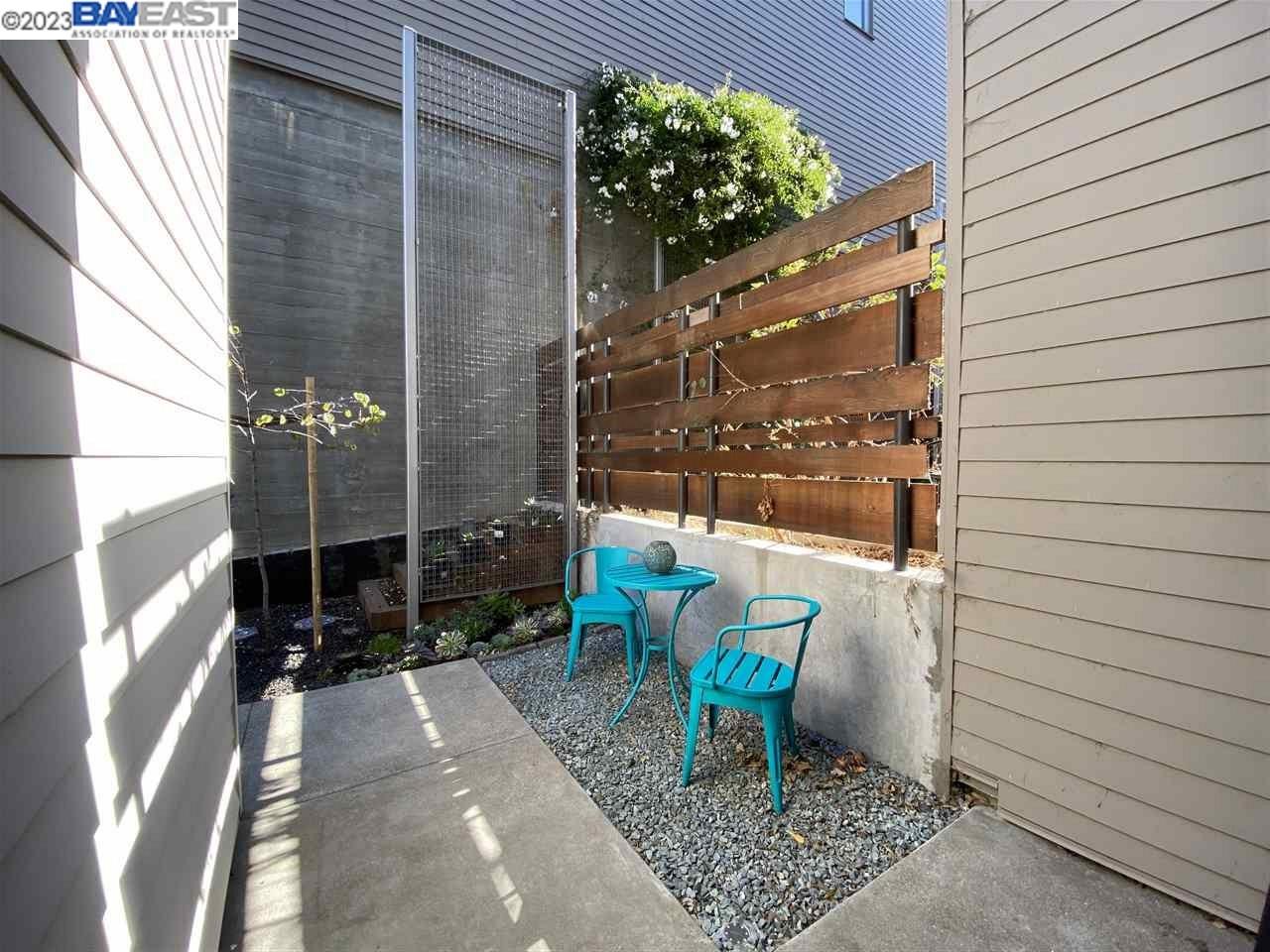 Detail Gallery Image 32 of 39 For 151 Avocet Way, San Francisco,  CA 94124 - 3 Beds | 2/1 Baths