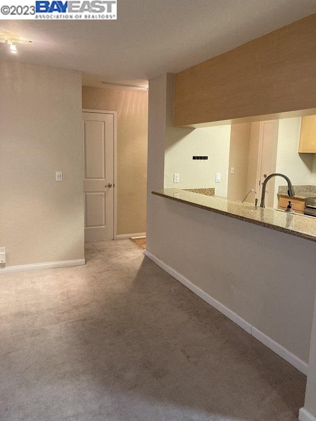 Photo #15: 41039444 Listing: Photo #15