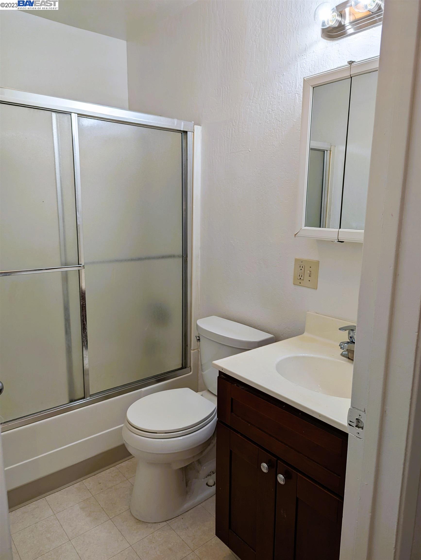 Photo #16: 41039492 Listing: Photo #16