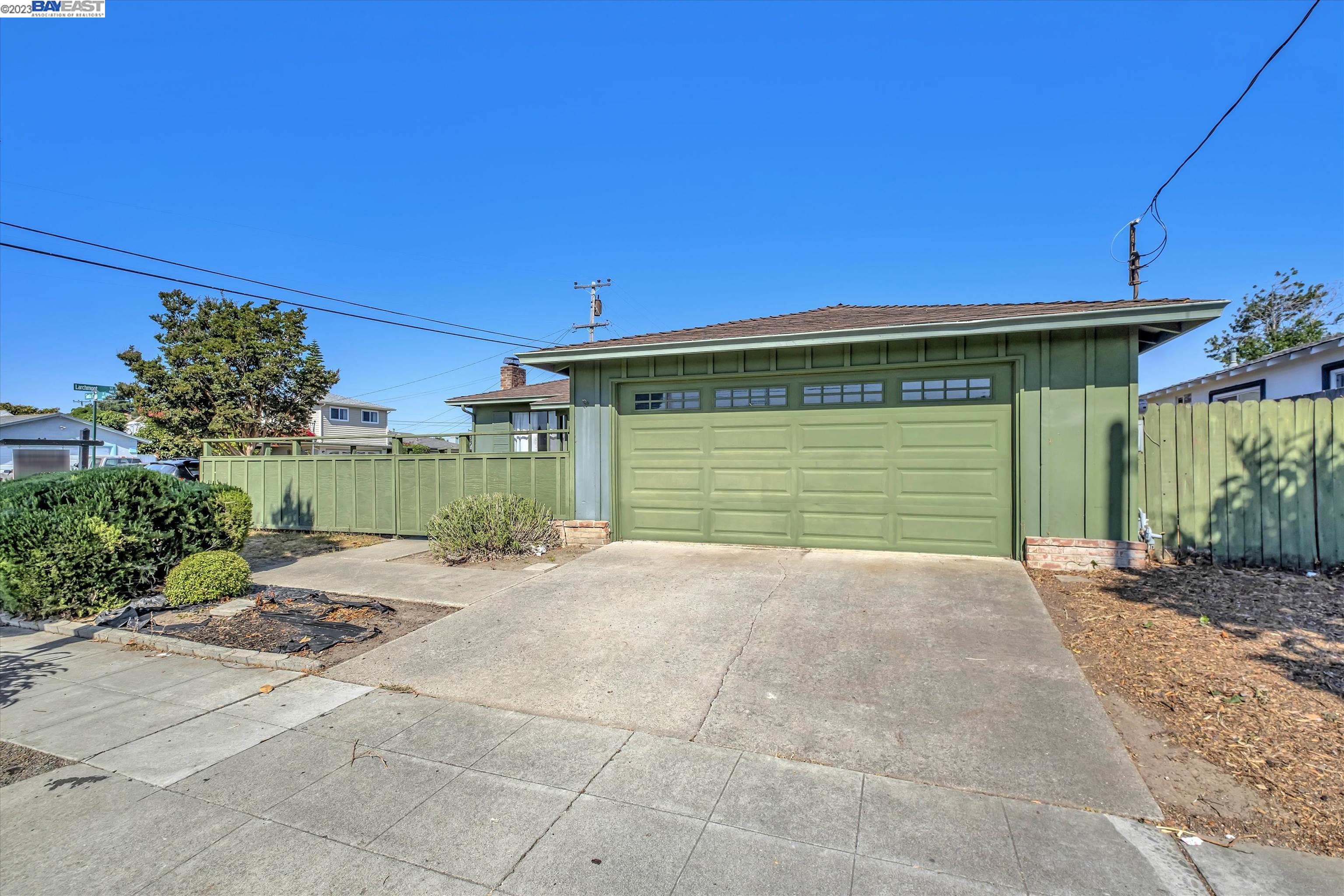 Detail Gallery Image 1 of 1 For 24730 Santa Clara St, Hayward,  CA 94544 - 3 Beds | 2 Baths