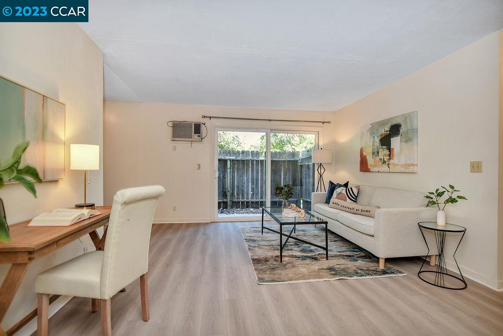 Photo #5: 41039595 Listing 