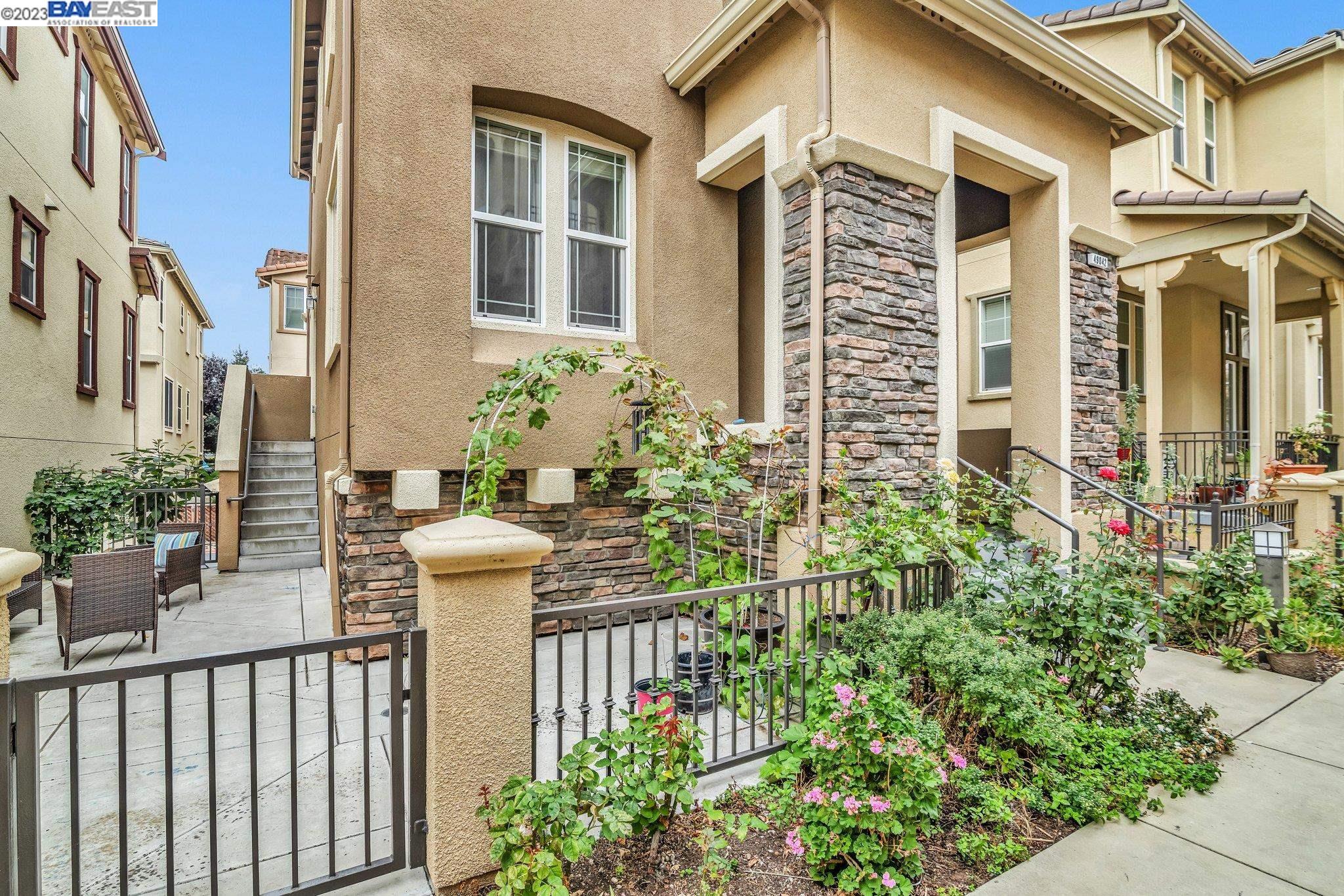 Detail Gallery Image 1 of 1 For 49042 Feather Grass Ter, Fremont,  CA 94539 - 3 Beds | 2/1 Baths