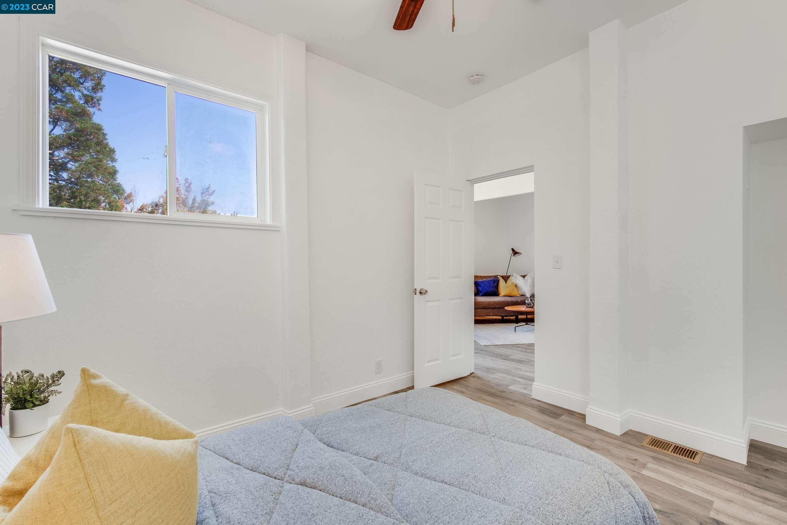 Detail Gallery Image 32 of 53 For 265 Woodland Ave, San Rafael,  CA 94901 - 4 Beds | 3 Baths