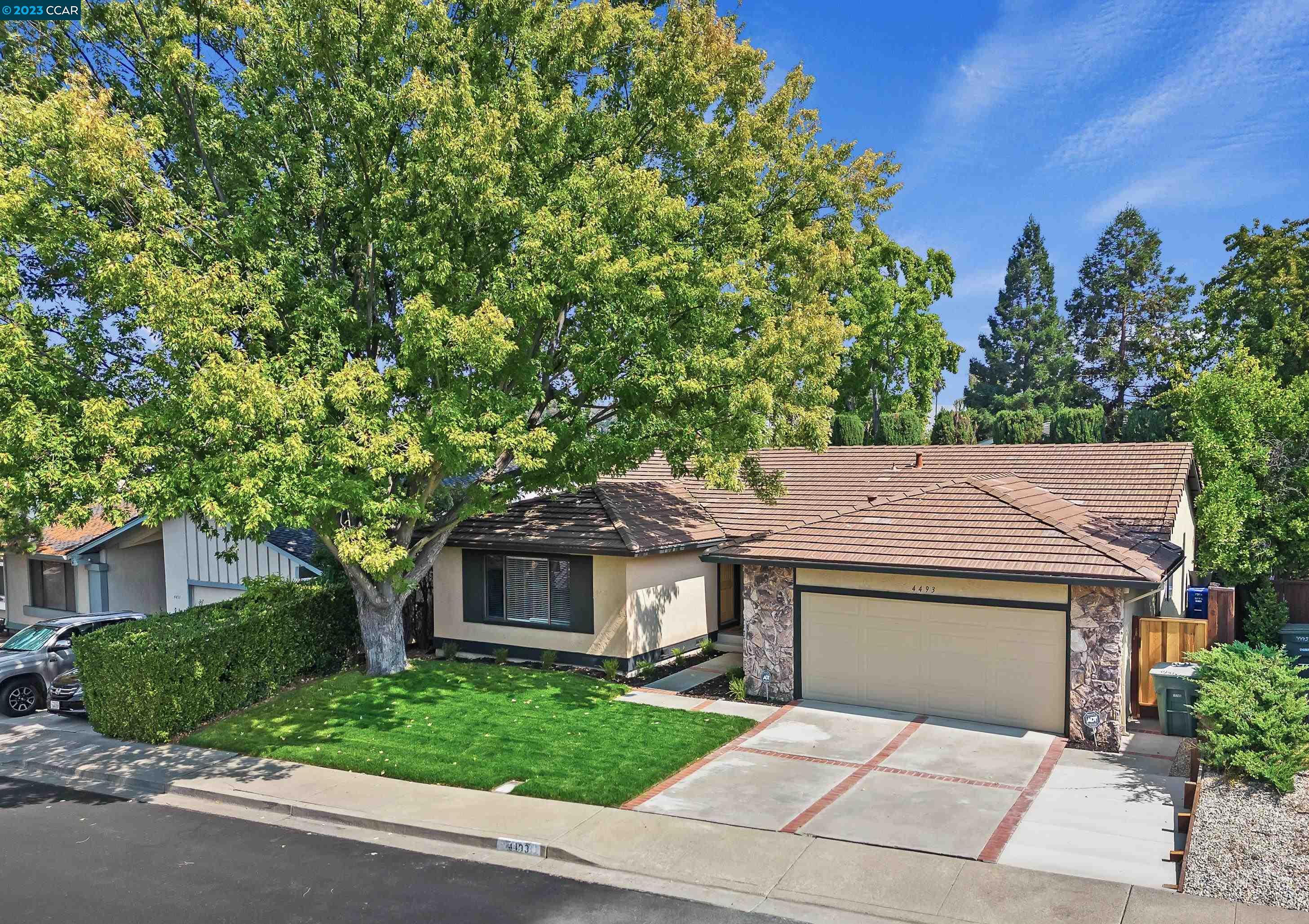 Detail Gallery Image 1 of 1 For 4493 Snowberry Ct, Concord,  CA 94521-4421 - 4 Beds | 2 Baths