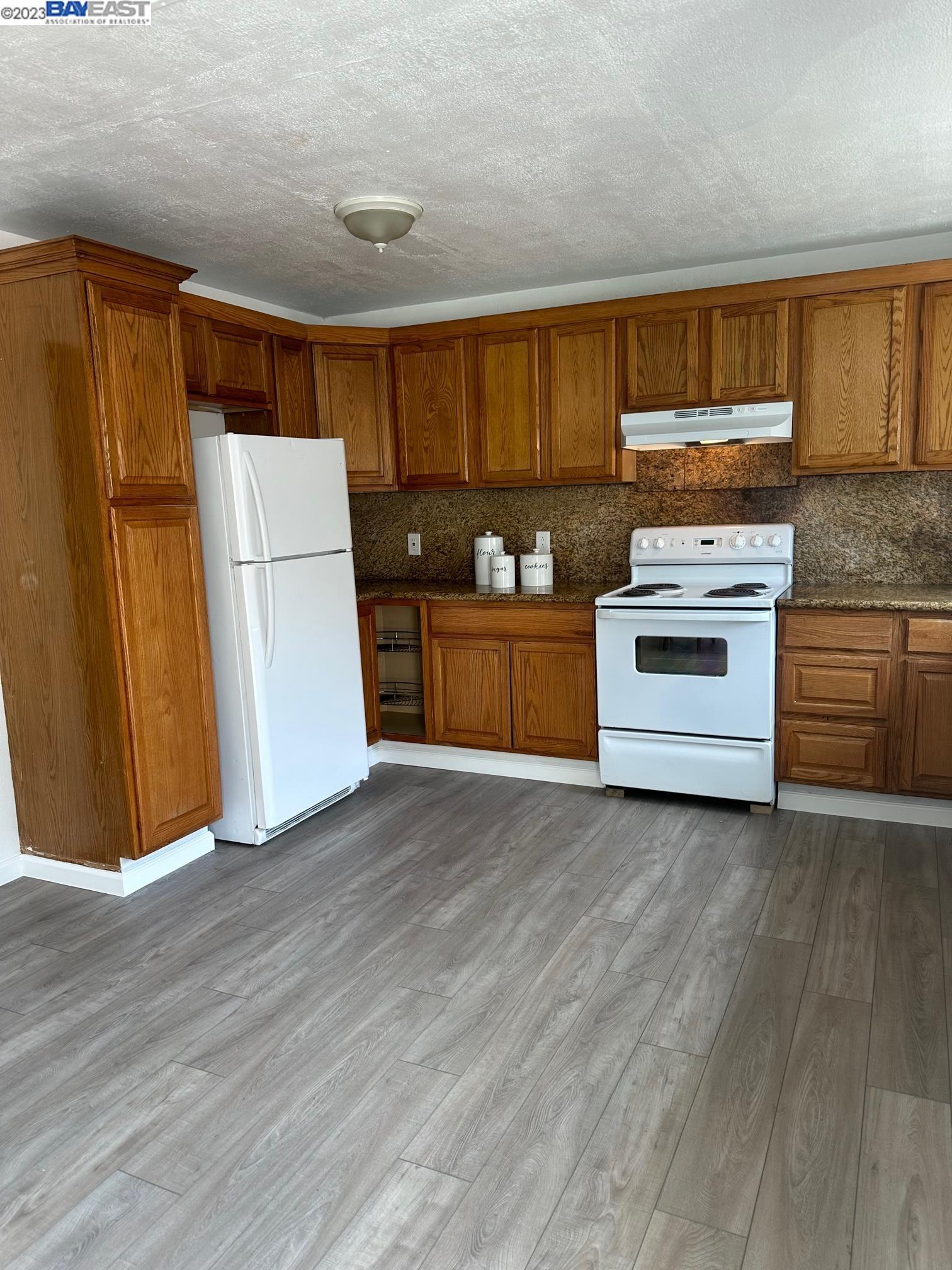 Photo #3: 41039894 Listing 