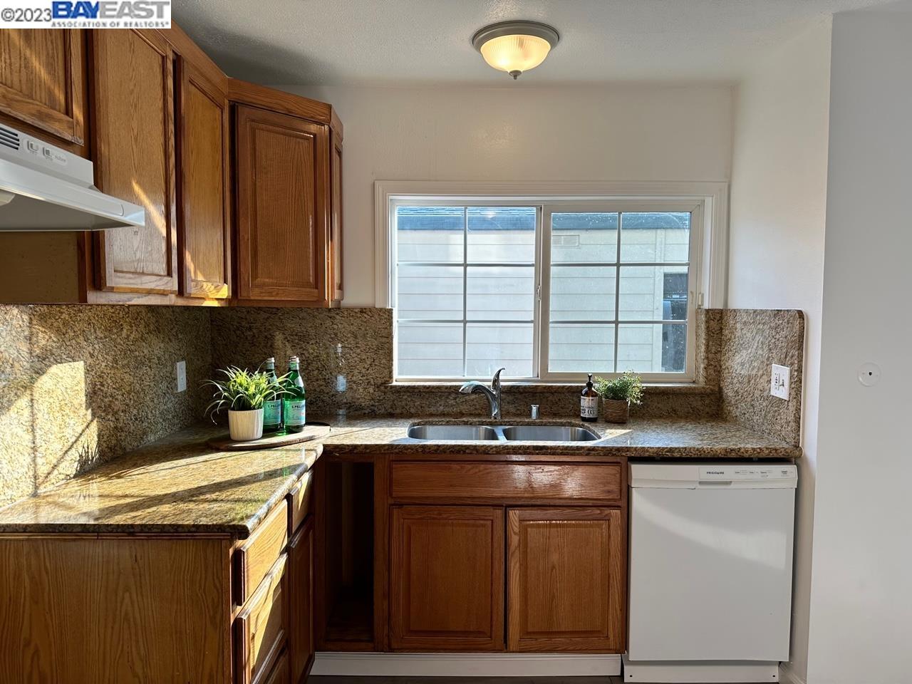 Photo #5: 41039894 Listing 