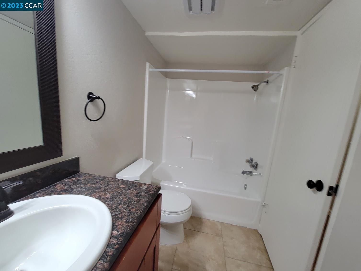 Photo #13: 41039967 Listing: Photo #13