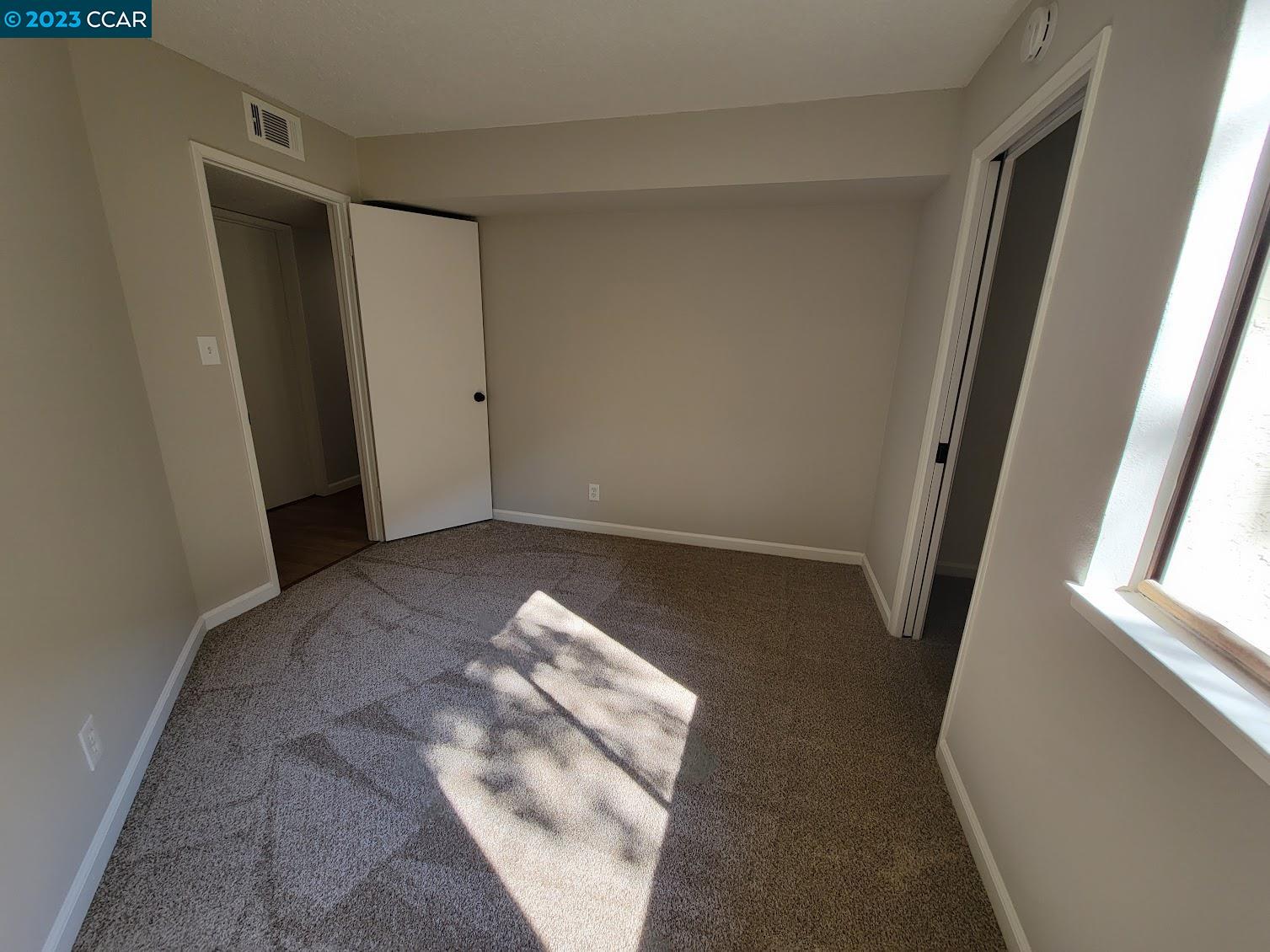 Photo #17: 41039967 Listing: Photo #17