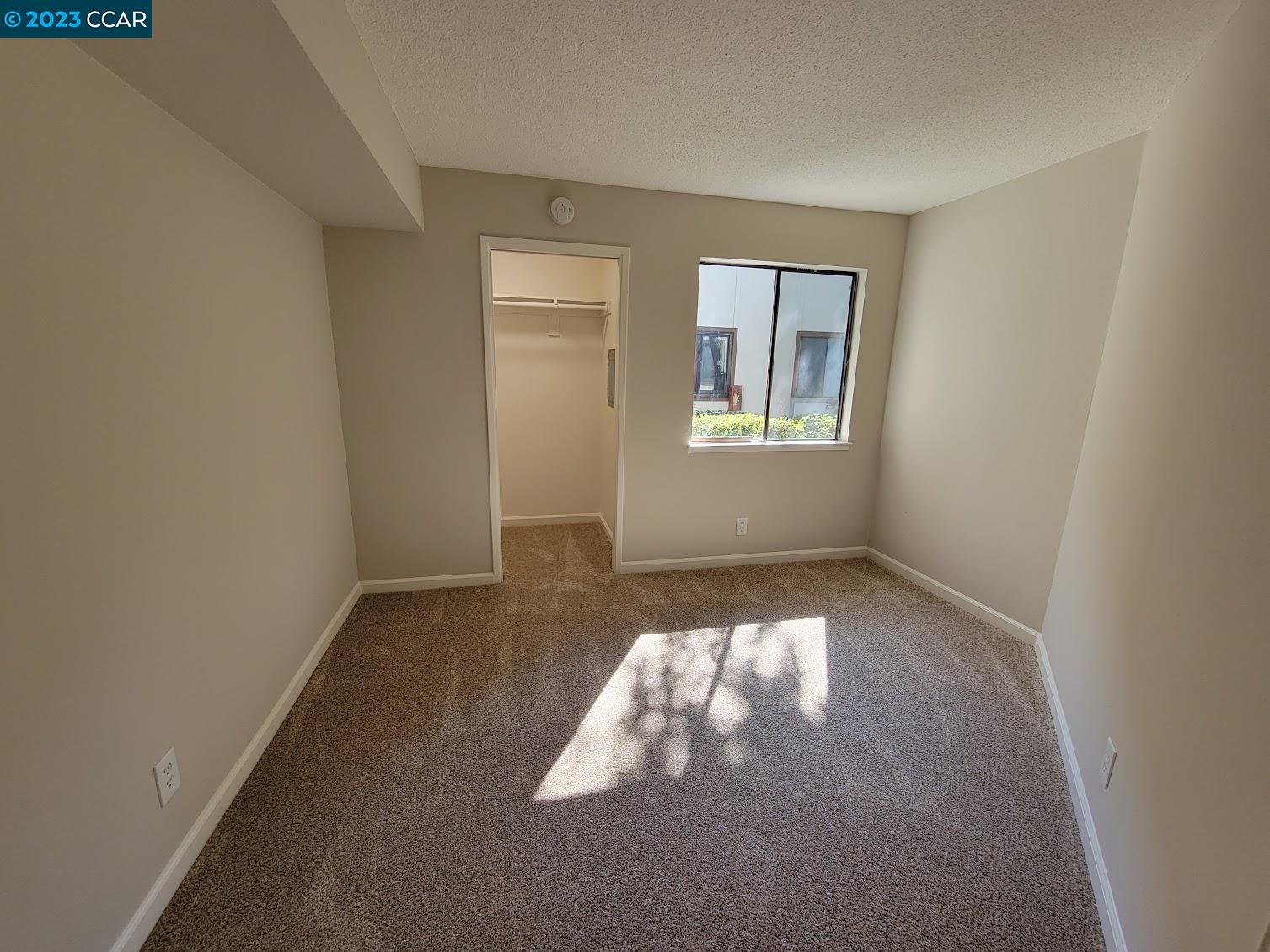 Photo #19: 41039967 Listing: Photo #19