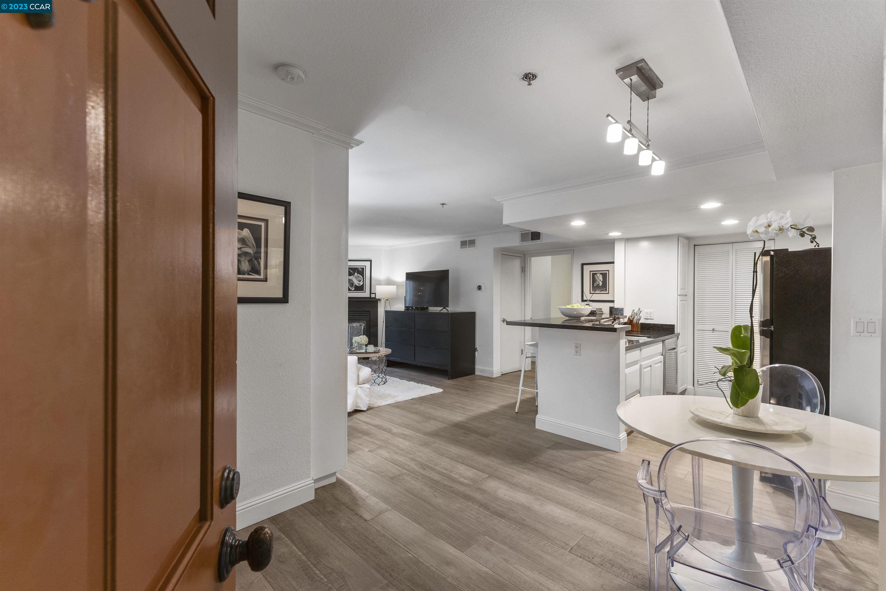 Photo #3: 41039991 Listing 